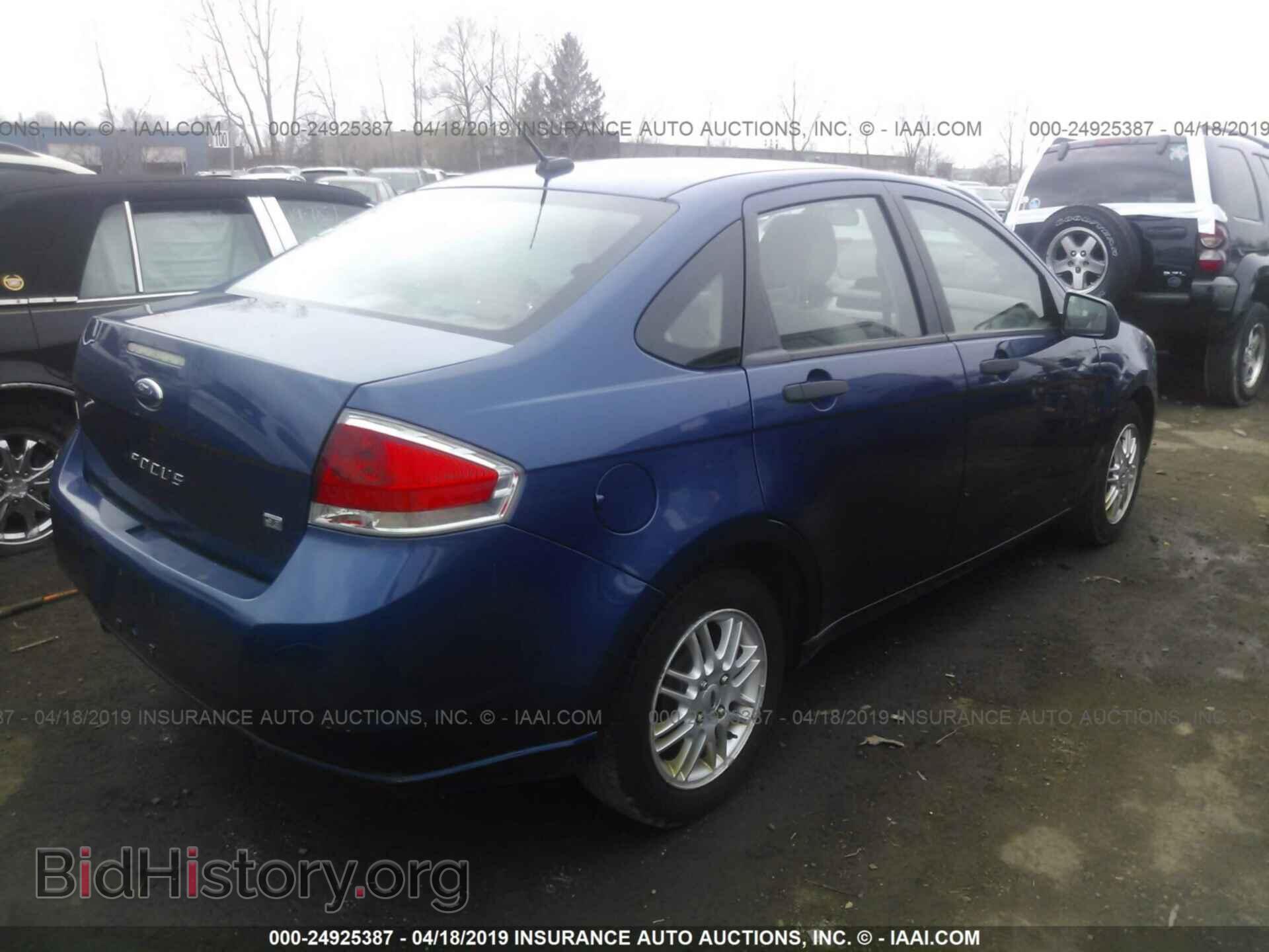 2009 FORD FOCUS - VIN: 1FAHP35N79W257435 - Фото 4