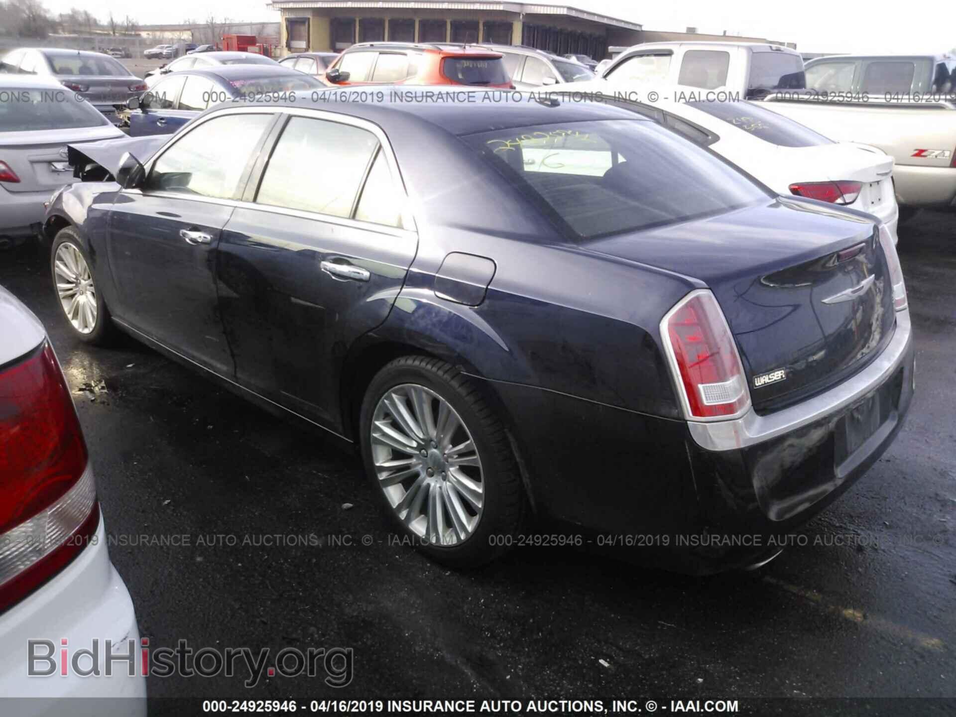 2011 CHRYSLER 300 - VIN: 2C3CA5CG4BH514677 - Фото 3