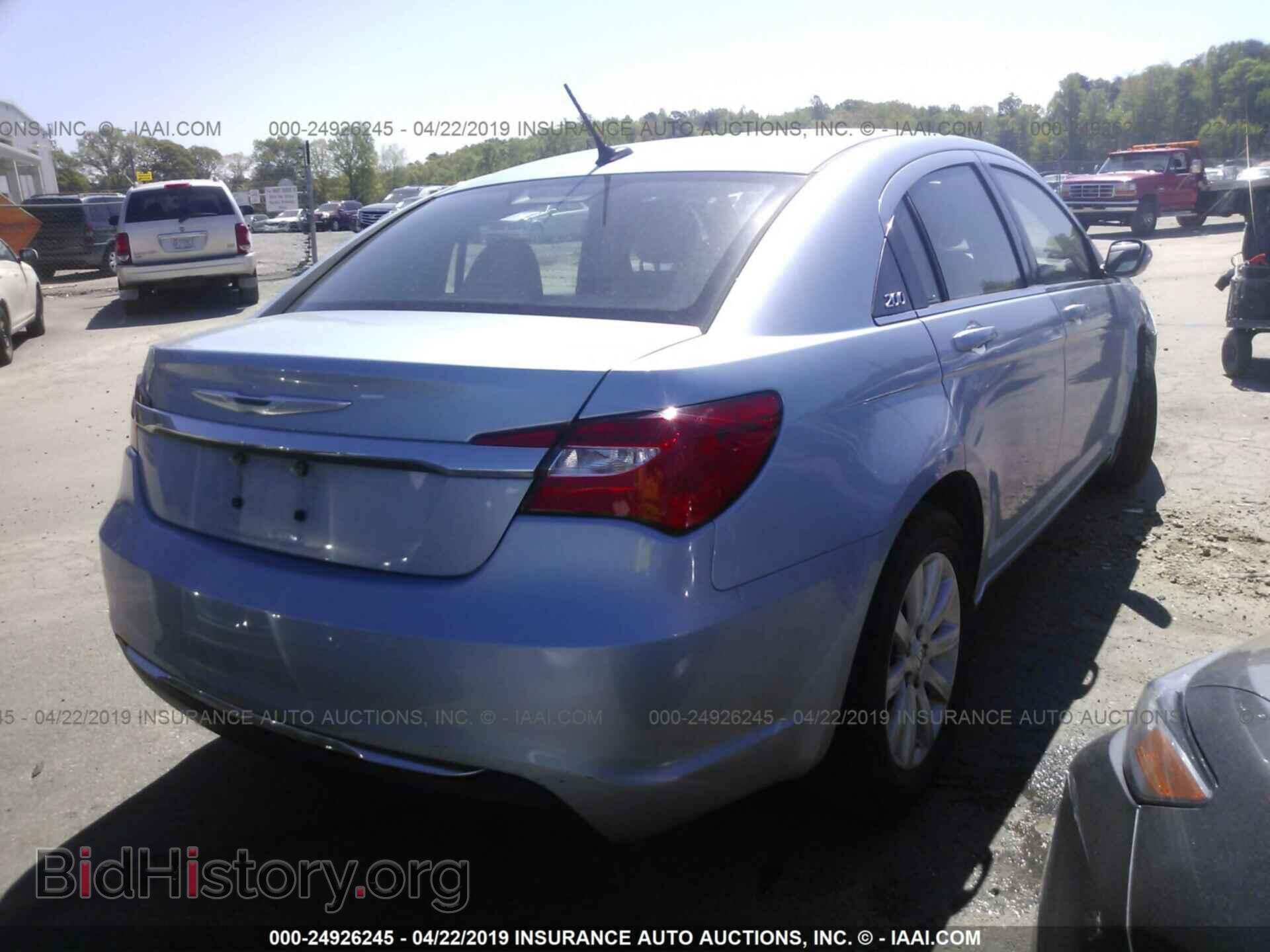 2012 CHRYSLER 200 - VIN: 1C3CCBBB0CN160812 - Фото 4