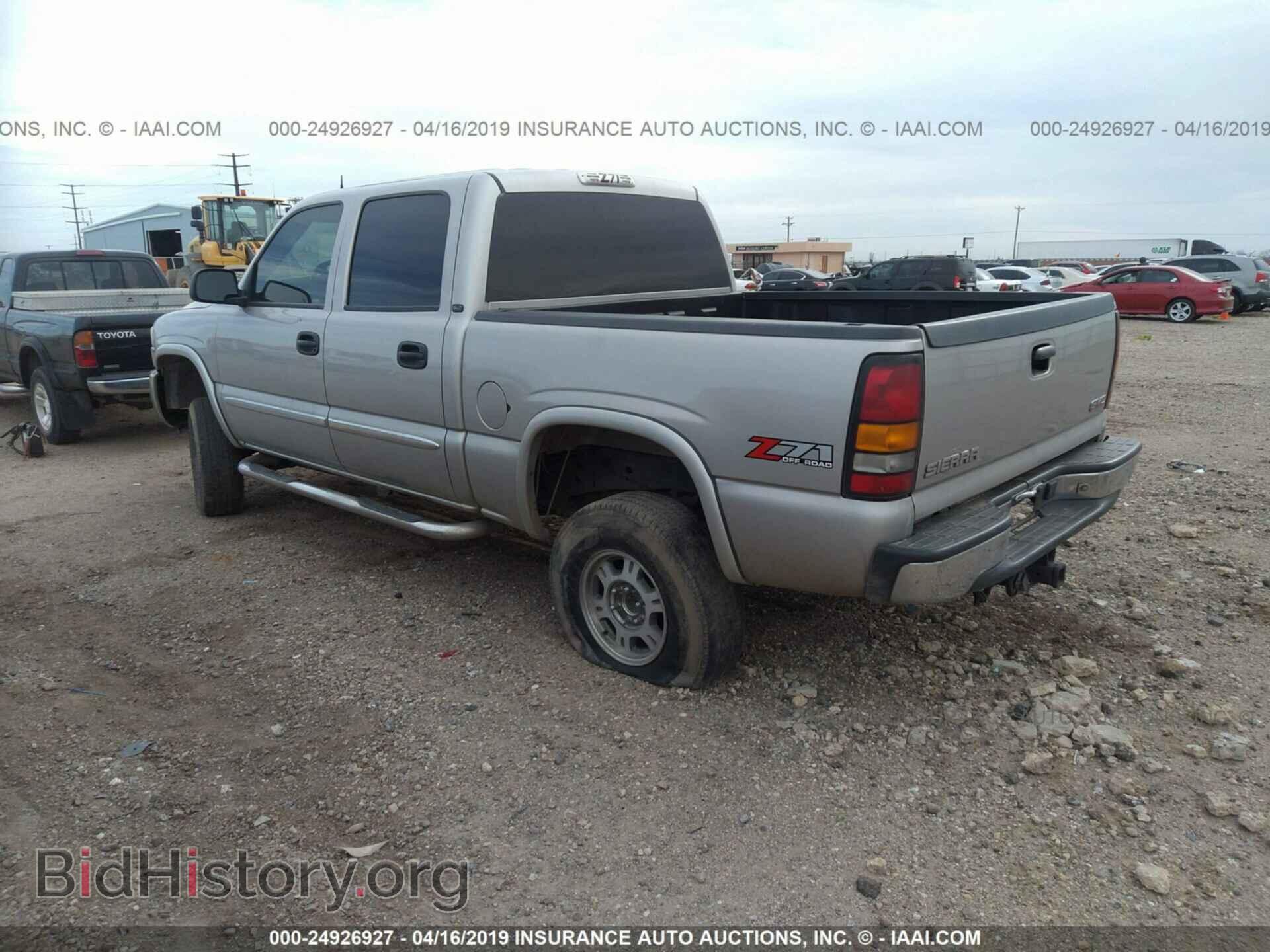 2004 GMC NEW SIERRA - VIN: 2GTEK13T041409833 - Фото 3