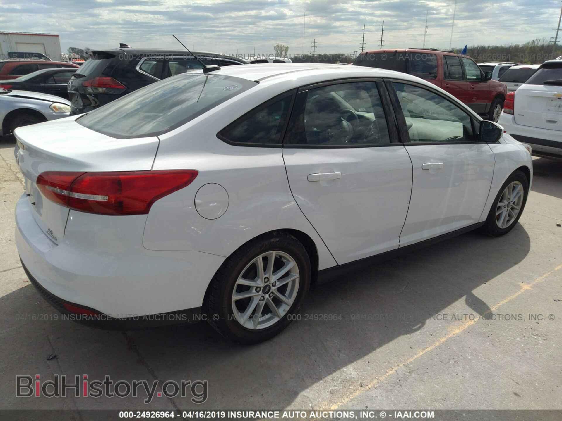 2016 FORD FOCUS - VIN: 1FADP3F29GL284637 - Photo 4