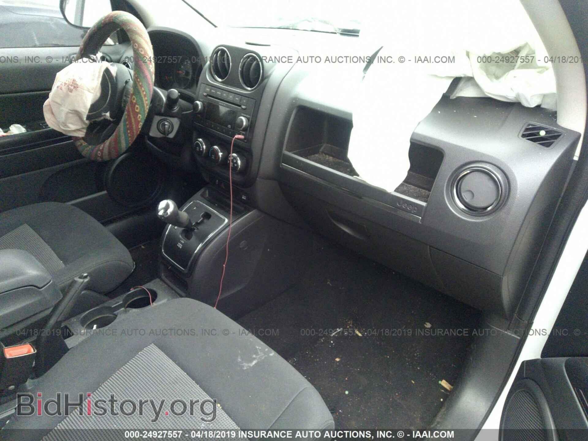 2011 JEEP COMPASS - VIN: 1J4NT1FA7BD271985 - Фото 5