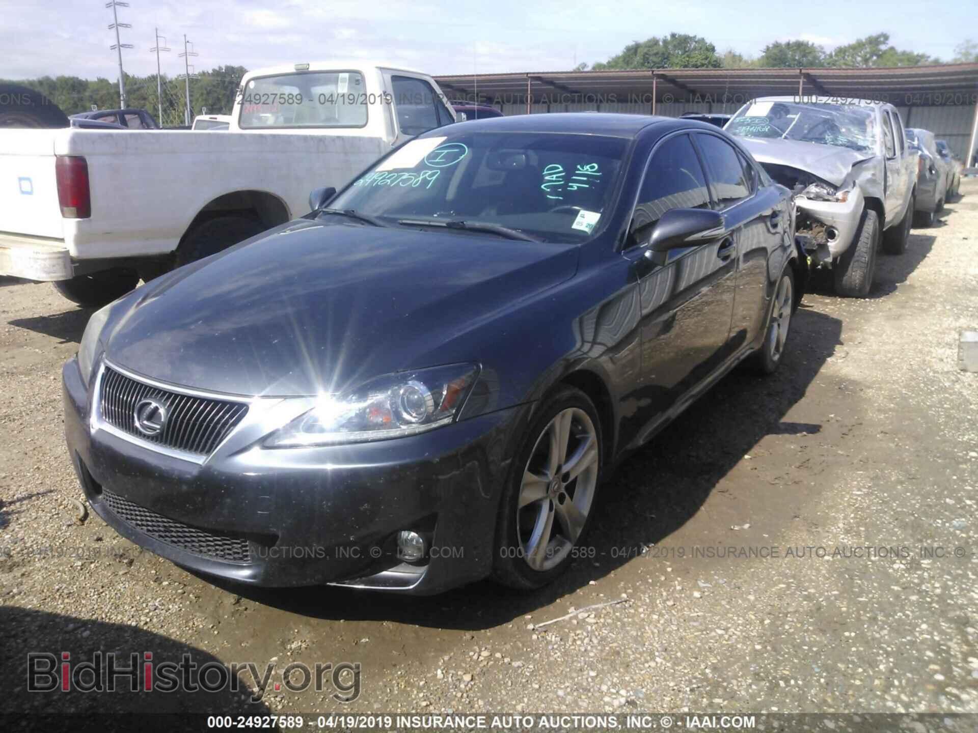 2011 LEXUS IS - VIN: JTHBF5C28B2101066 - Фото 2