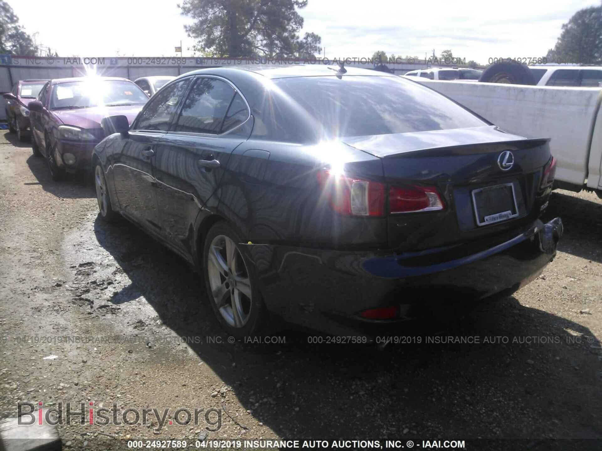 2011 LEXUS IS - VIN: JTHBF5C28B2101066 - Фото 3