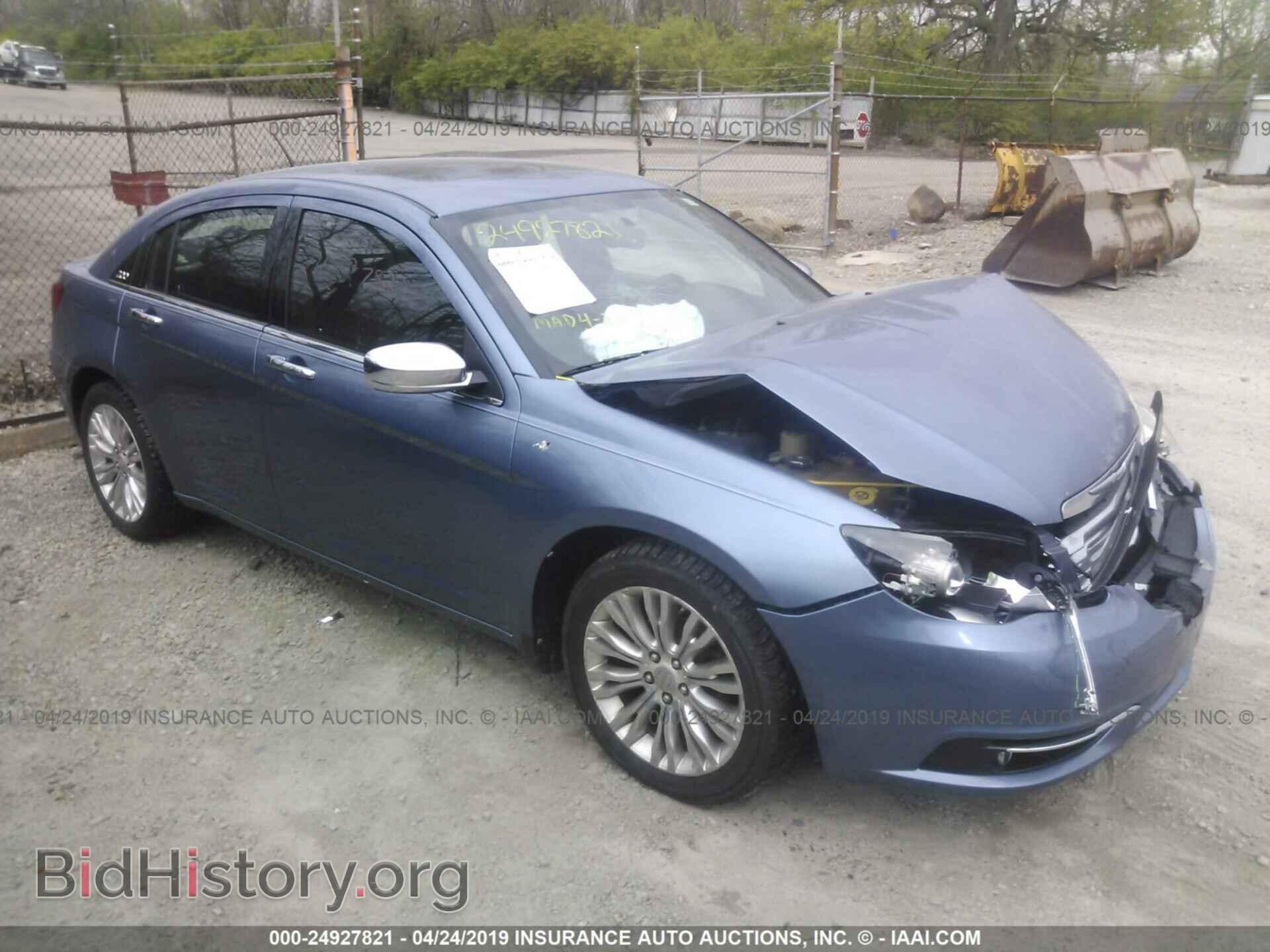 Фотография 1C3BC2FG8BN569589 - CHRYSLER 200 2011