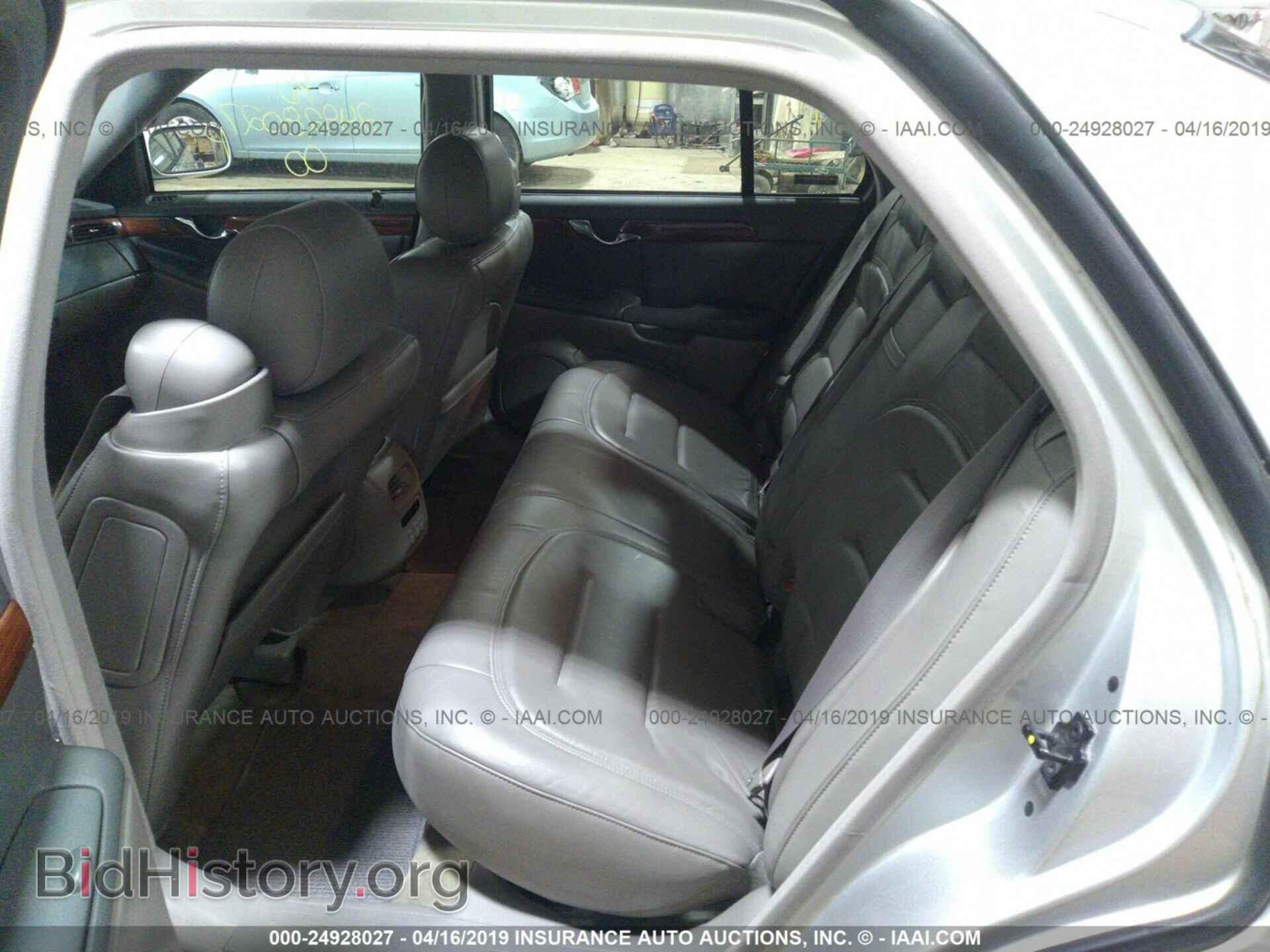 2000 CADILLAC DEVILLE - VIN: 1G6KD54Y3YU243836 - Фото 8
