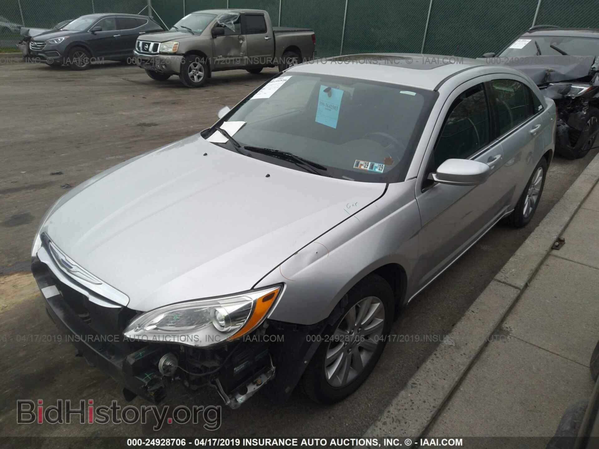 2012 CHRYSLER 200 - VIN: 1C3CCBBB2CN303632 - Photo 2
