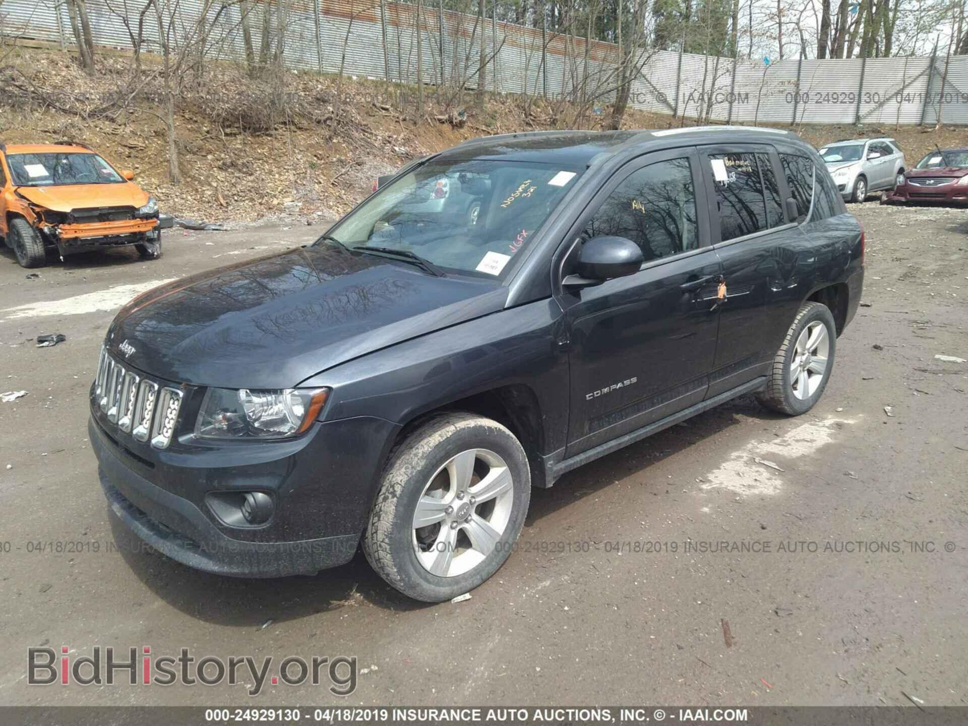 2014 JEEP COMPASS - VIN: 1C4NJDEB3ED574466 - Photo 2
