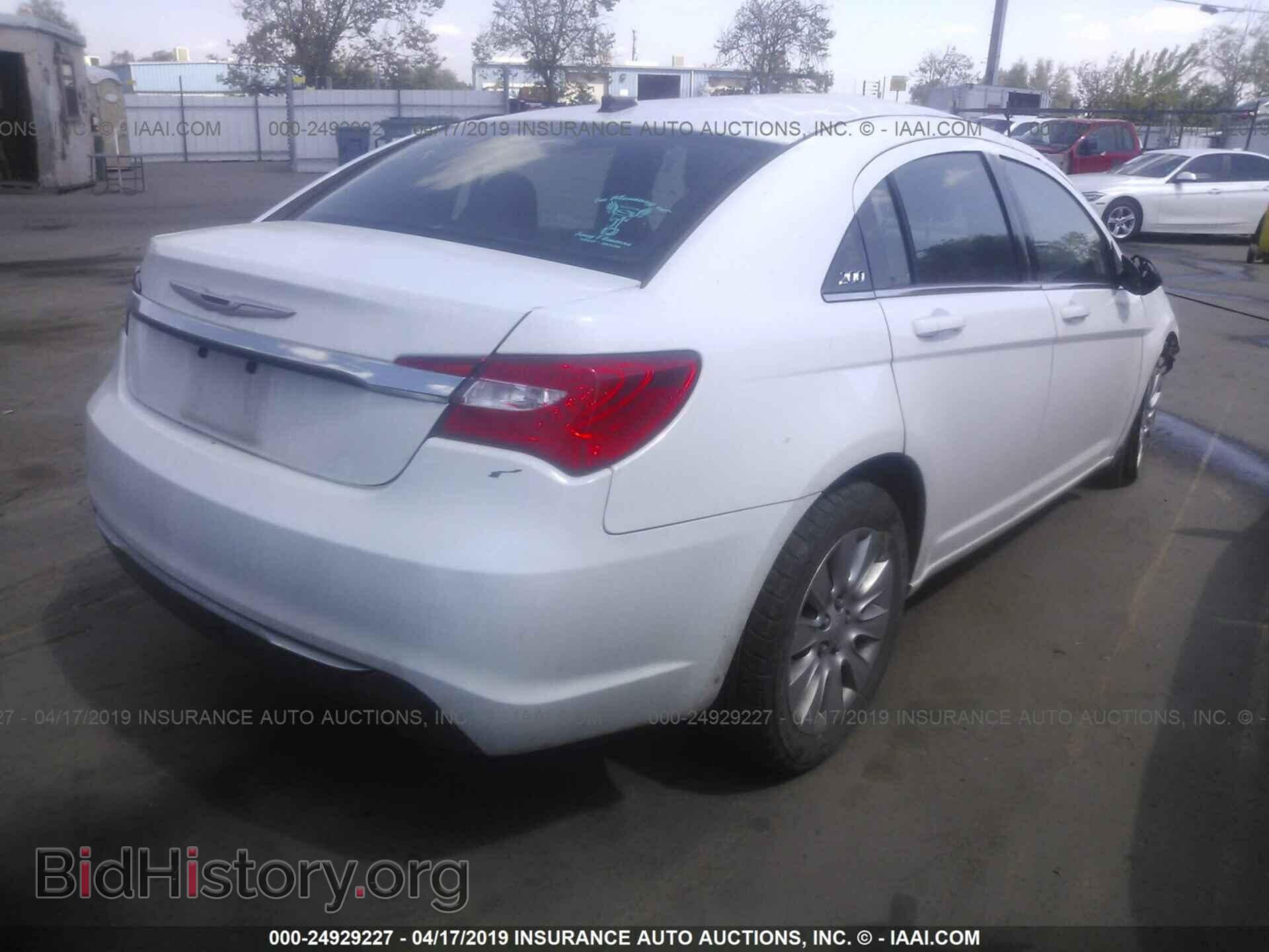 2014 CHRYSLER 200 - VIN: 1C3CCBAB2EN212753 - Фото 4