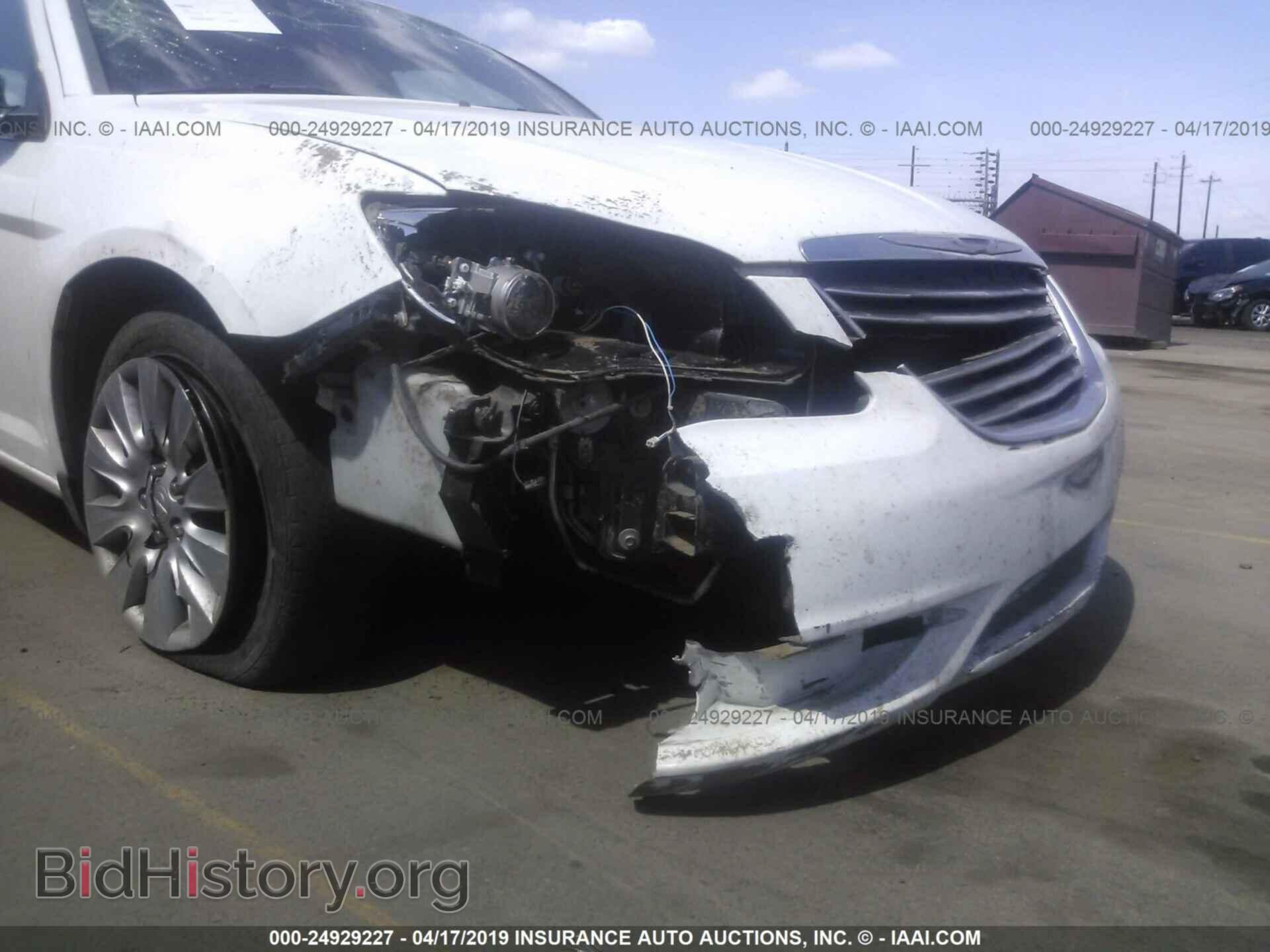 2014 CHRYSLER 200 - VIN: 1C3CCBAB2EN212753 - Фото 6