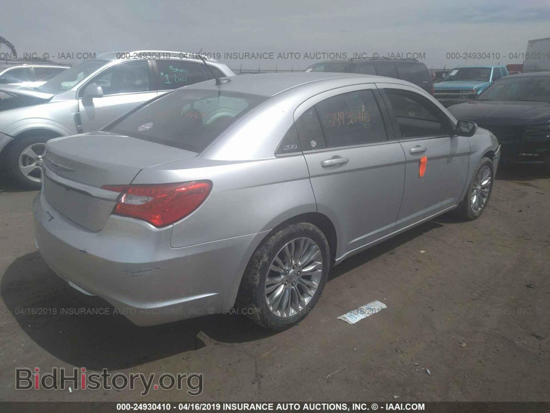 2012 CHRYSLER 200 - VIN: 1C3CCBABXCN256559 - Фото 4