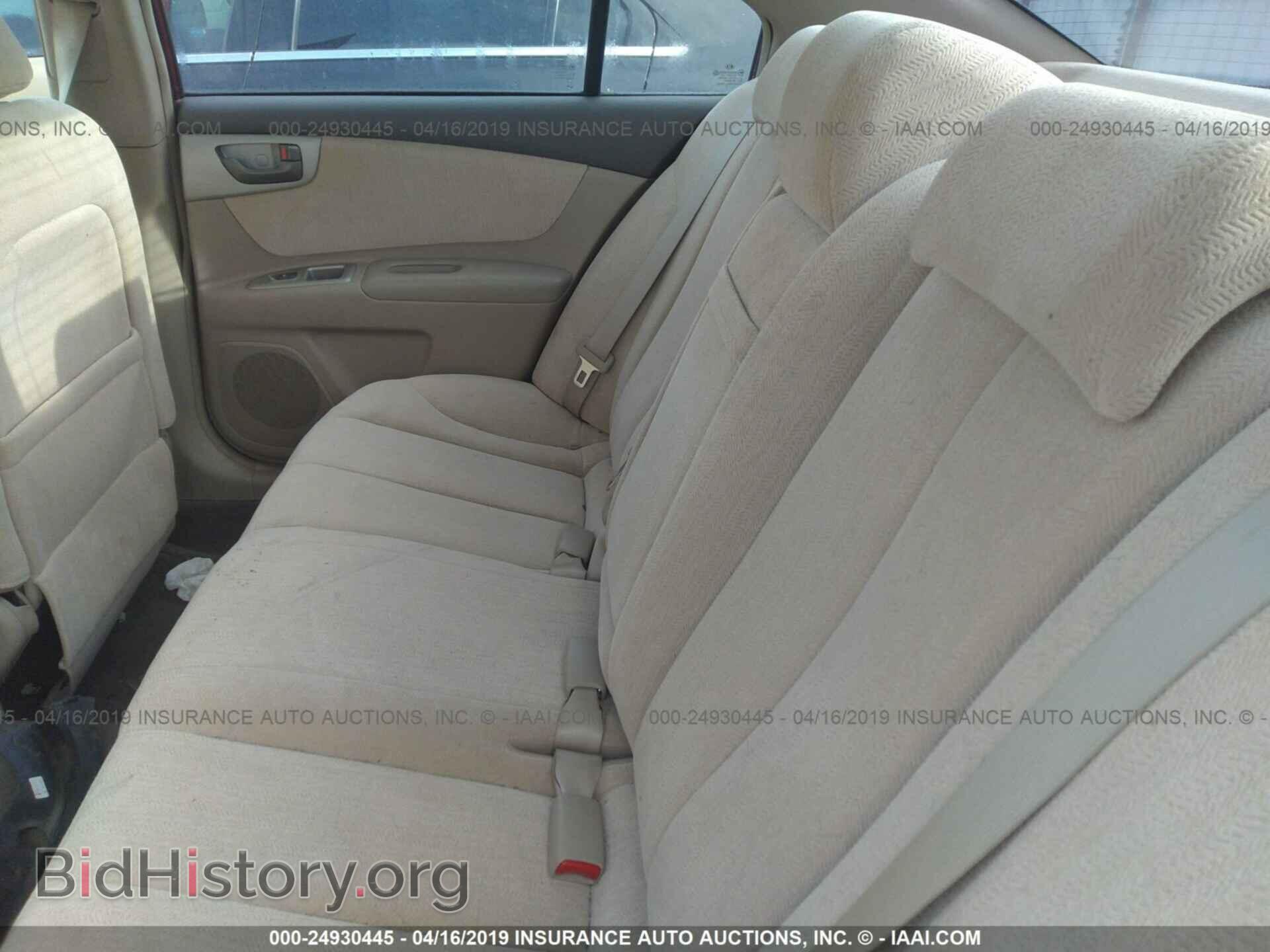2007 KIA OPTIMA - VIN: KNAGE123675144885 - Фото 8