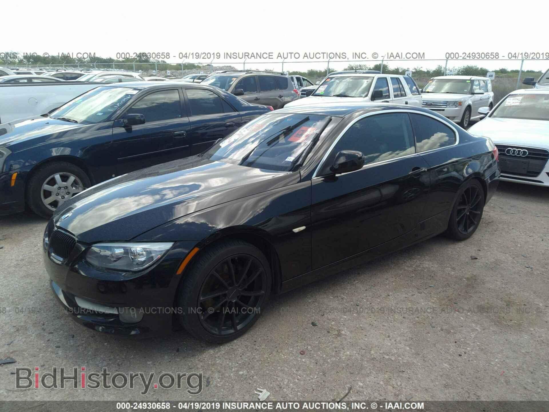 2012 BMW 328 - VIN: WBAKE5C59CJ106263 - Фото 2
