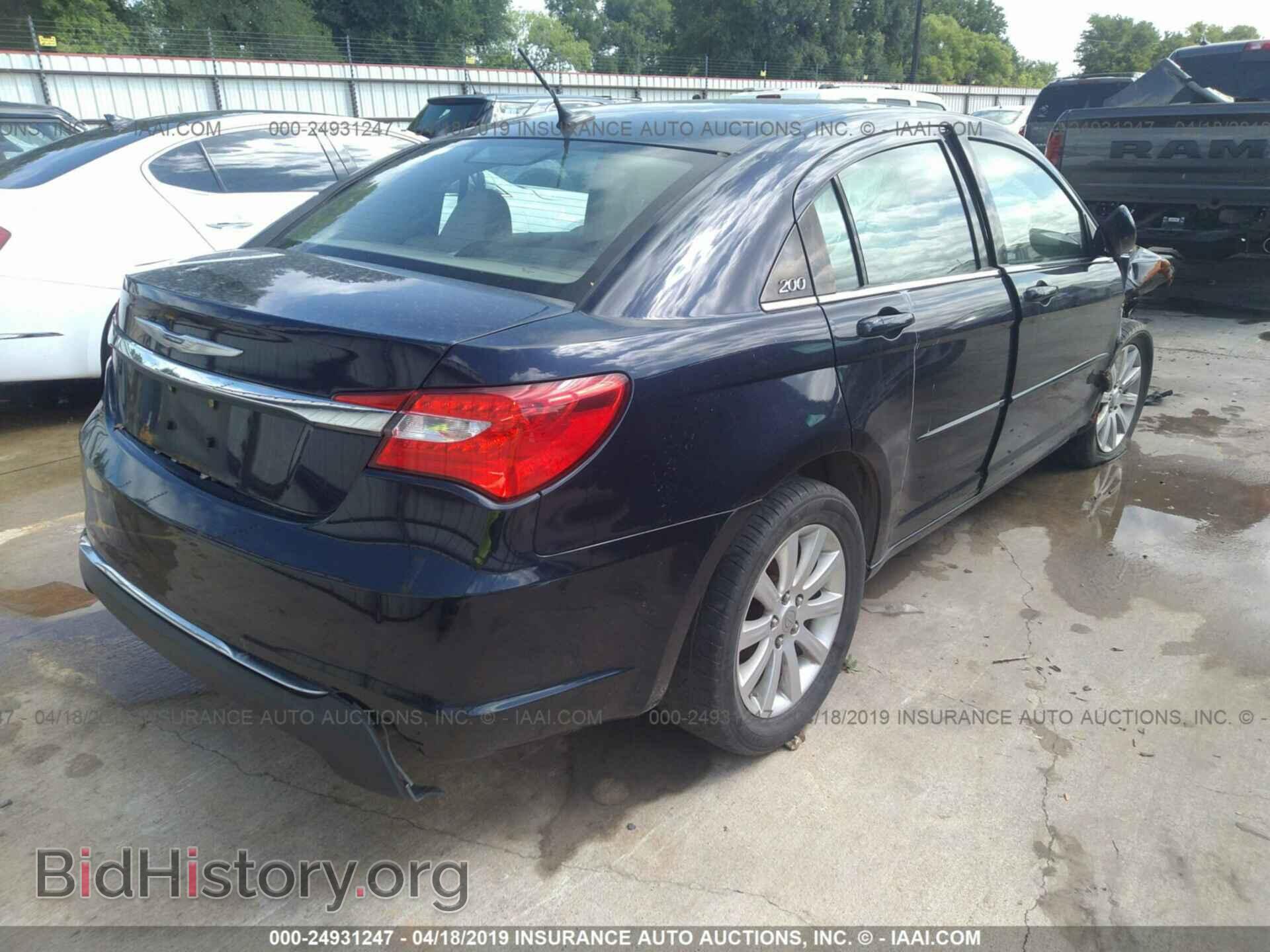 2012 CHRYSLER 200 - VIN: 1C3CCBBB1CN155151 - Photo 4