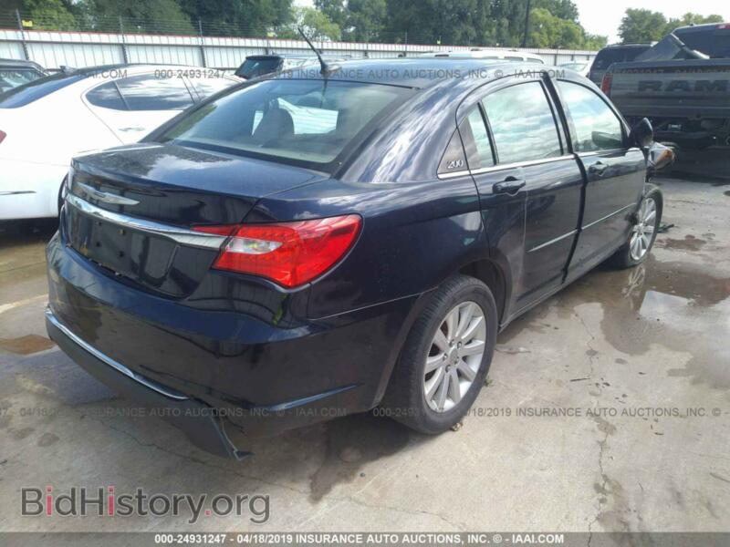2012 Chrysler 200 (VIN 1C3CCBBB1CN155151) — фото 4 из 10