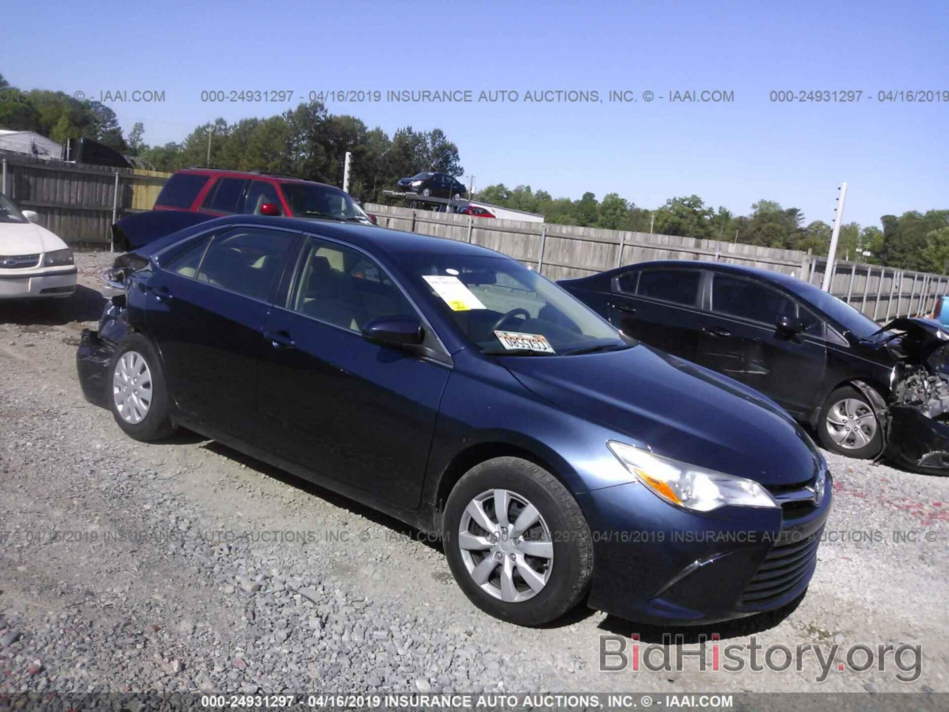 Photo 4T4BF1FK4FR483470 - TOYOTA CAMRY 2015