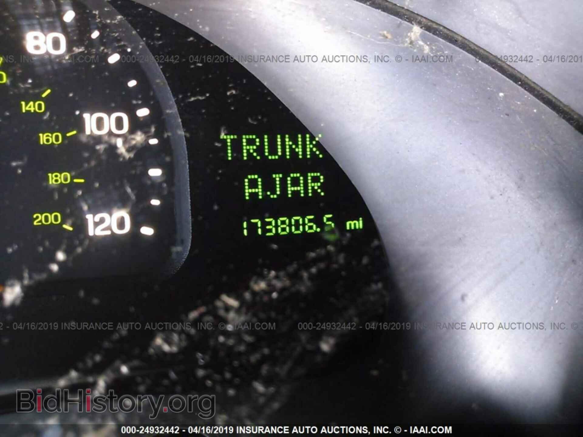 2000 LINCOLN CONTINENTAL - VIN: 1LNHM97V3YY807490 - Фото 7