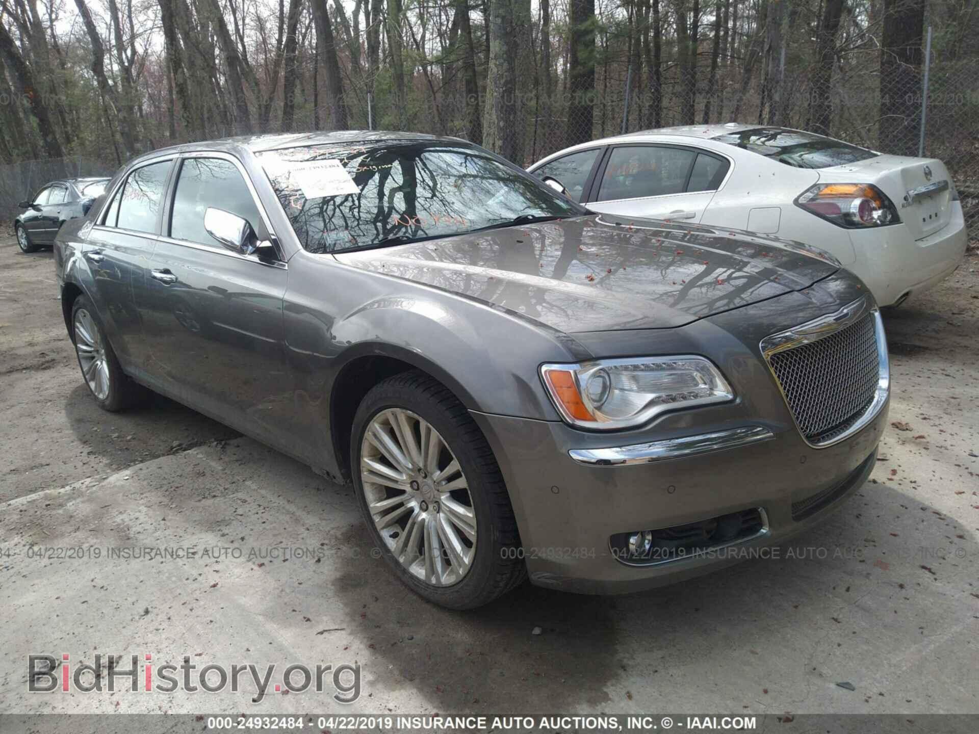 Photo 2C3CA6CT6BH580490 - CHRYSLER 300C 2011