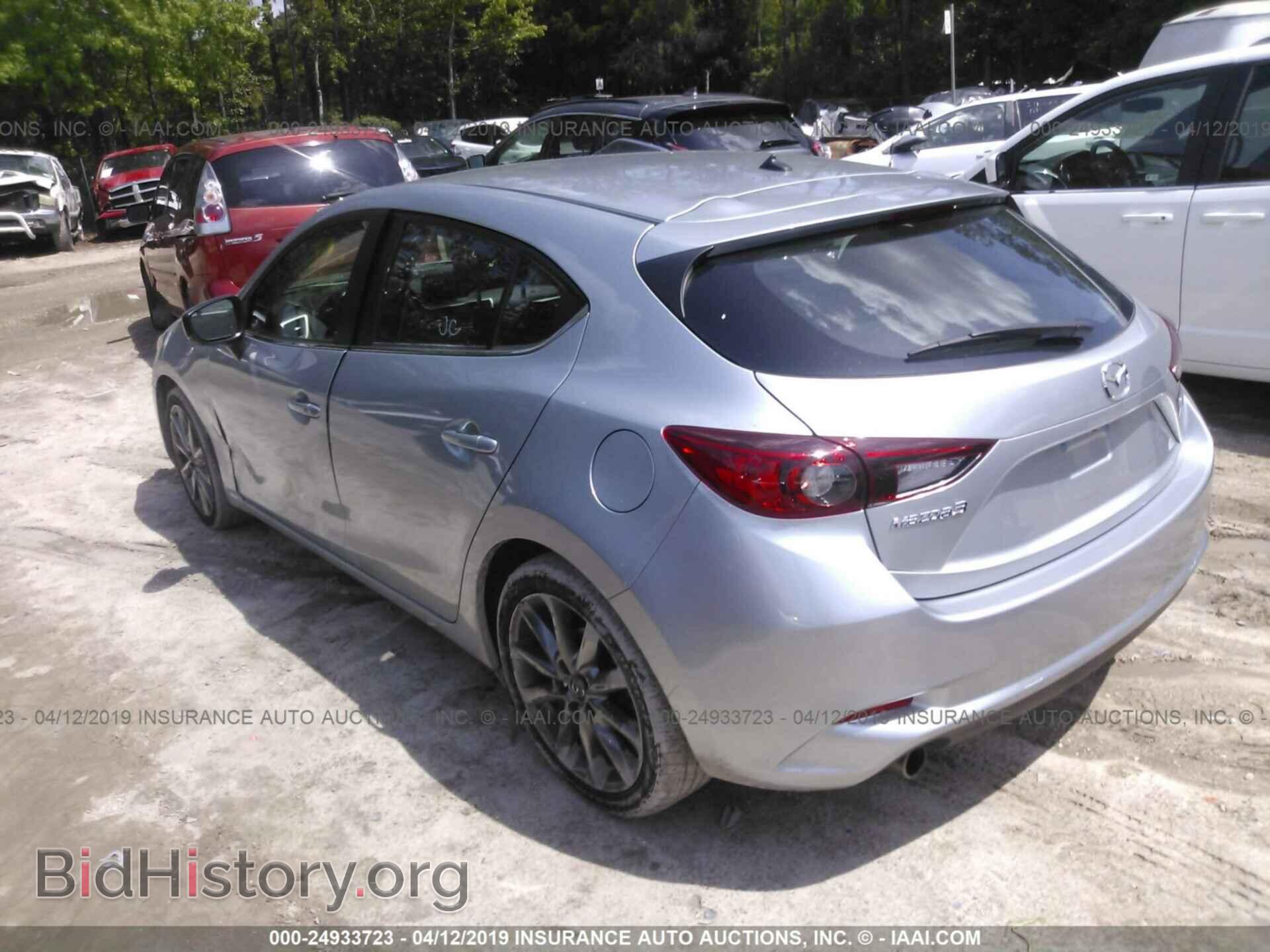 2018 MAZDA 3 - VIN: 3MZBN1L34JM179662 - Фото 3