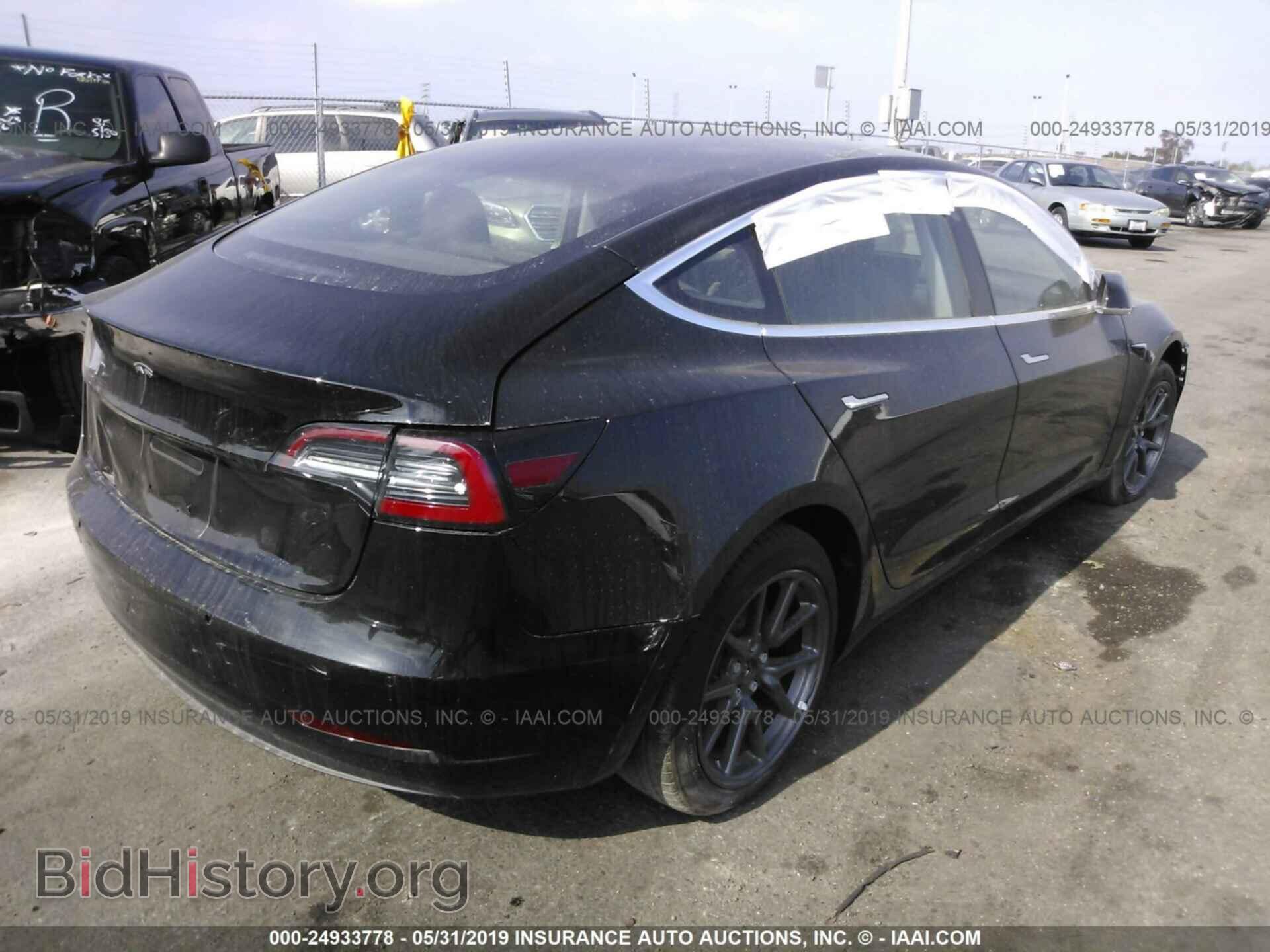 2018 TESLA MODEL 3 - VIN: 5YJ3E1EA8JF043526 - Photo 4