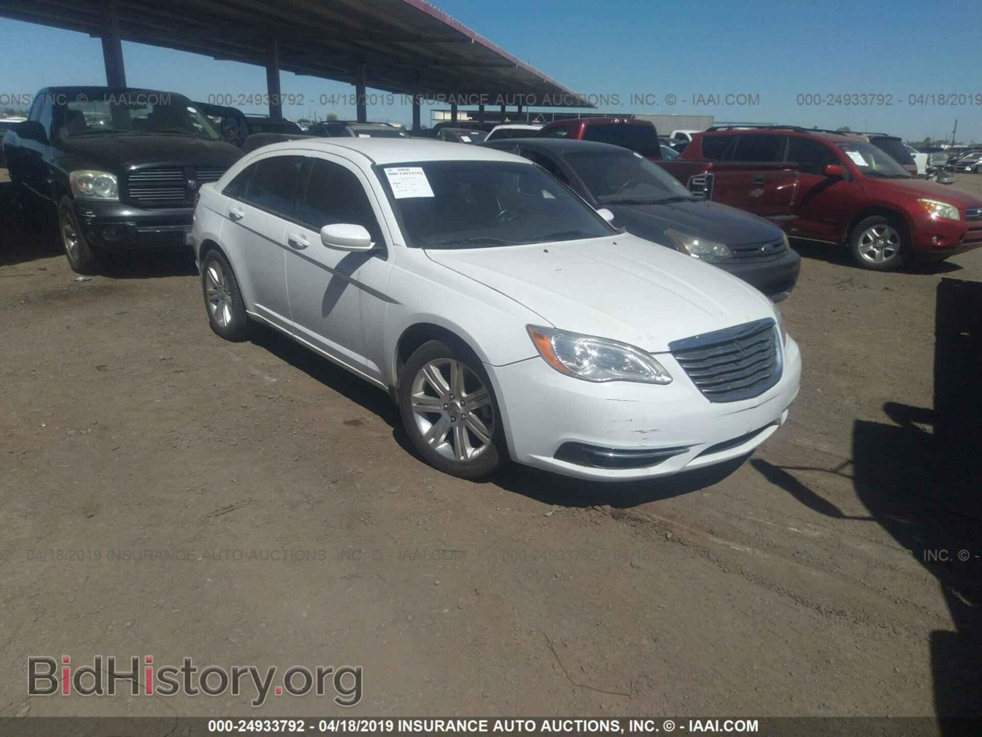Фотография 1C3CCBBG4CN152904 - CHRYSLER 200 2012