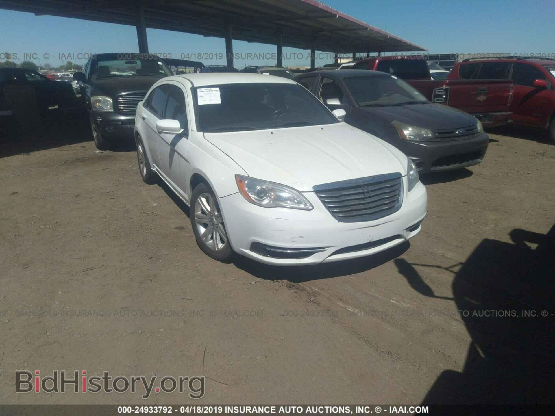 2012 CHRYSLER 200 - VIN: 1C3CCBBG4CN152904 - Фото 6