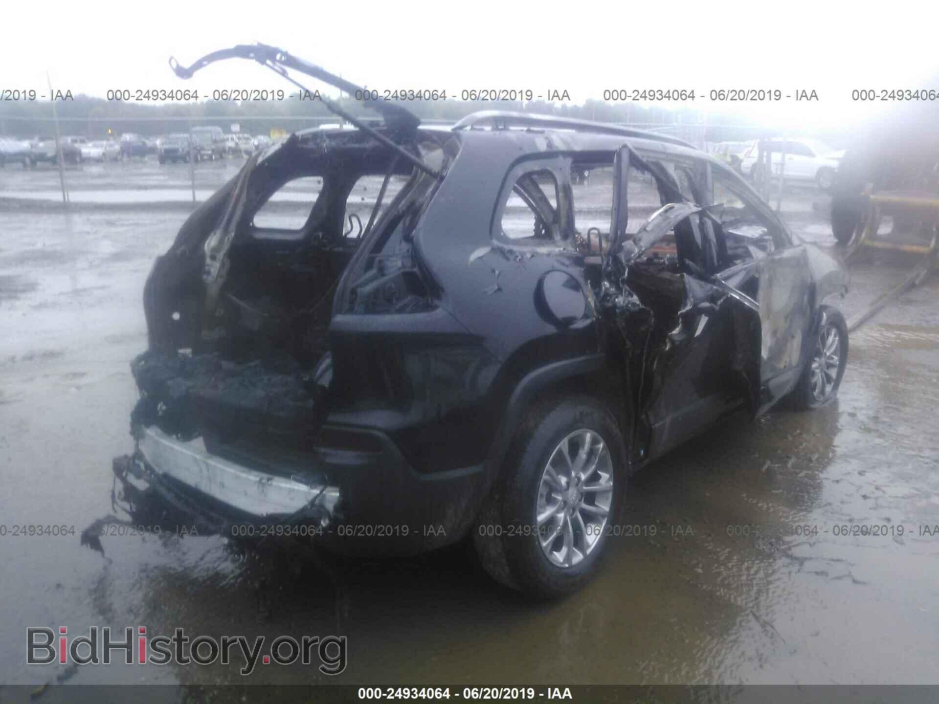 2019 JEEP CHEROKEE - VIN: 1C4PJLLB8KD262080 - Фото 4
