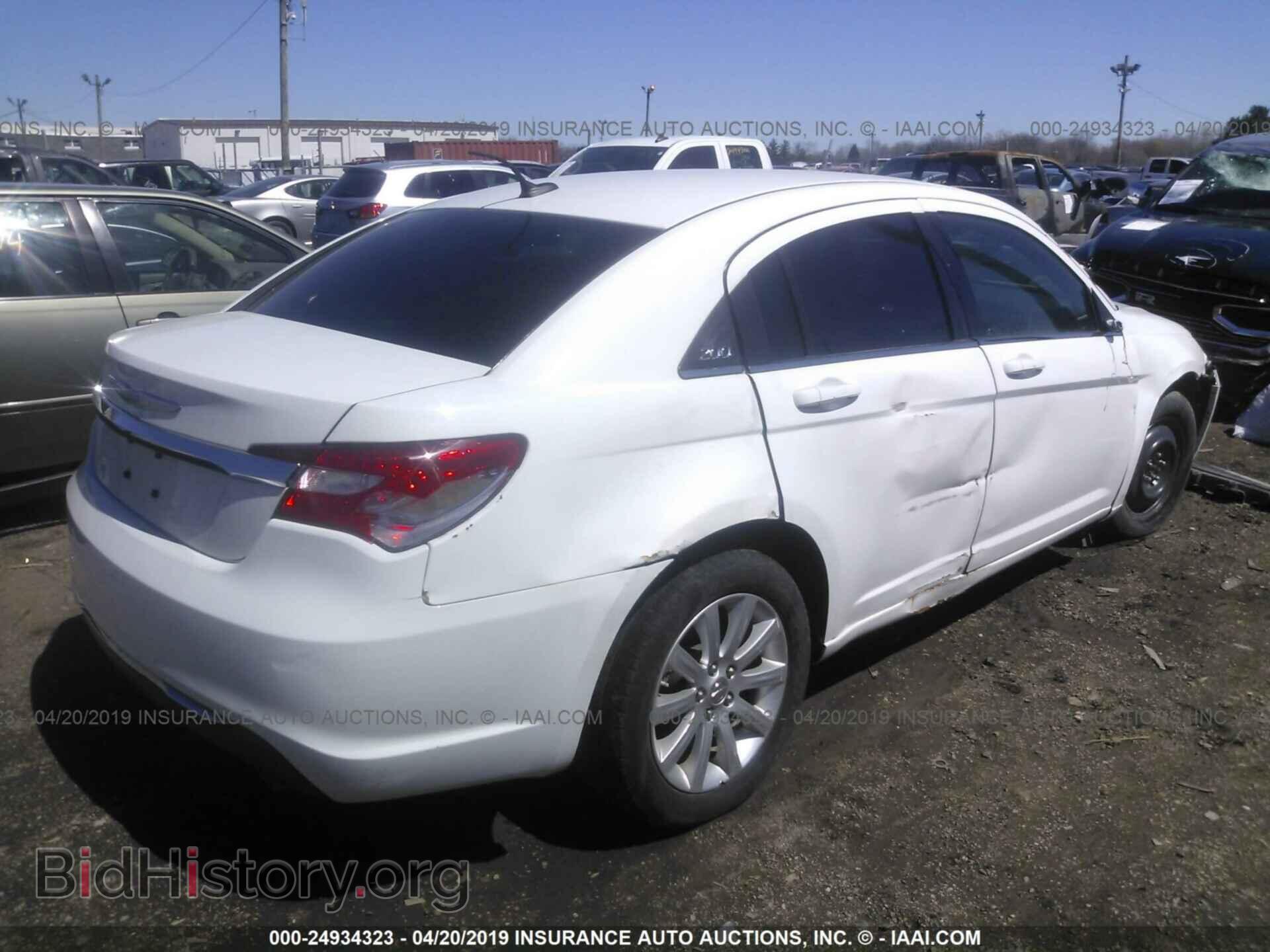2014 CHRYSLER 200 - VIN: 1C3CCBCG7EN177118 - Фото 4