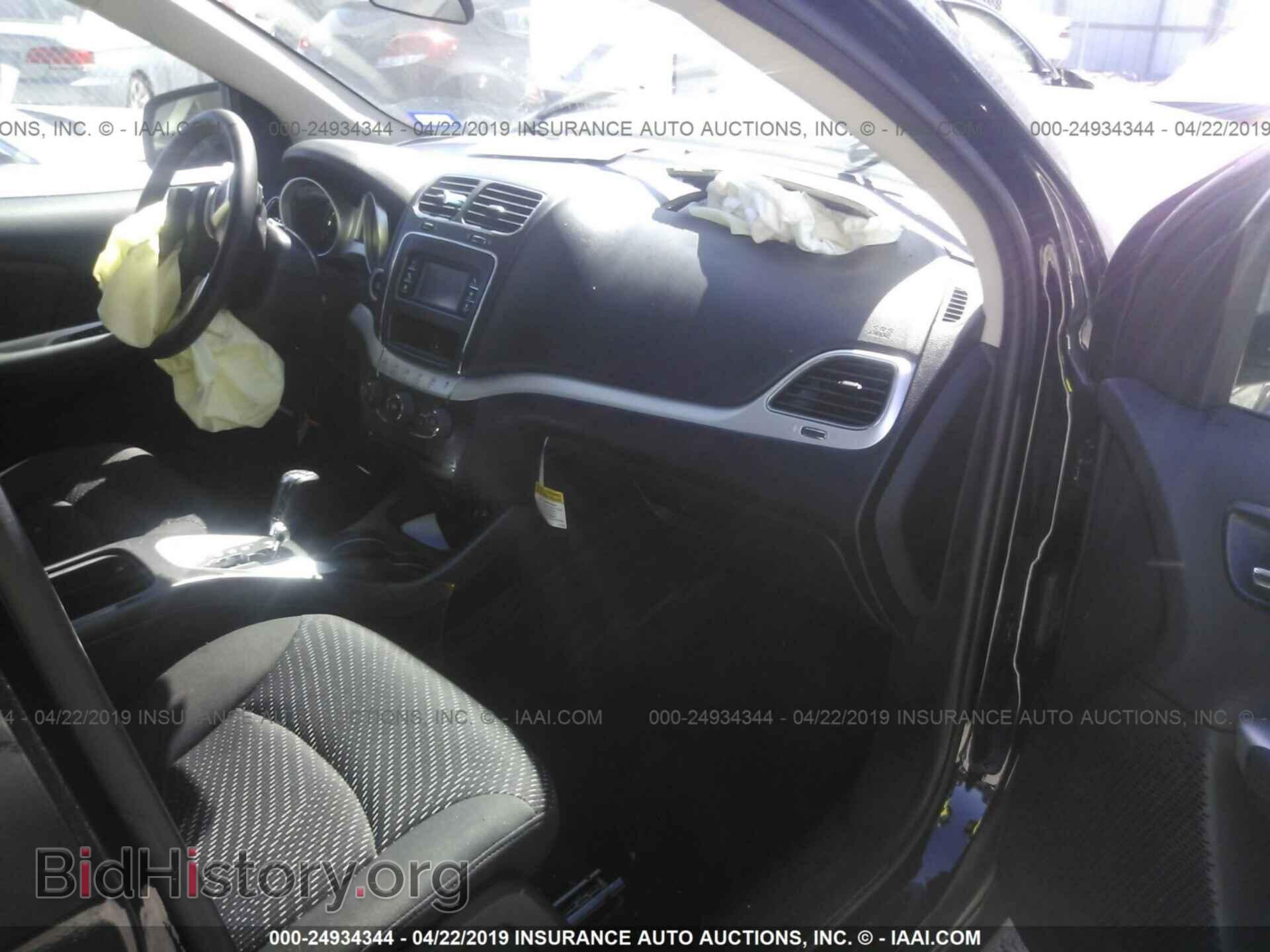 2018 DODGE JOURNEY - VIN: 3C4PDCAB1JT255393 - Фото 5