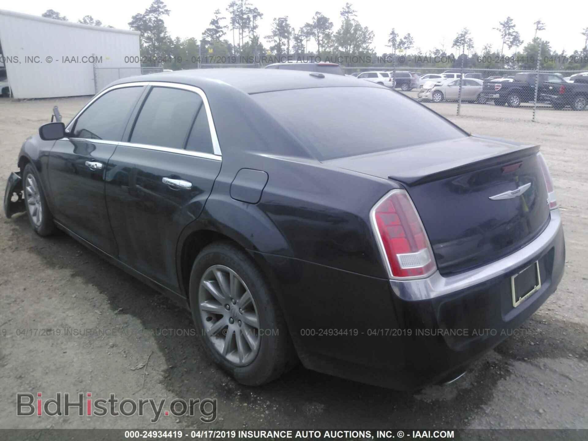 2012 CHRYSLER 300 - VIN: 2C3CCACG0CH199512 - Фото 3