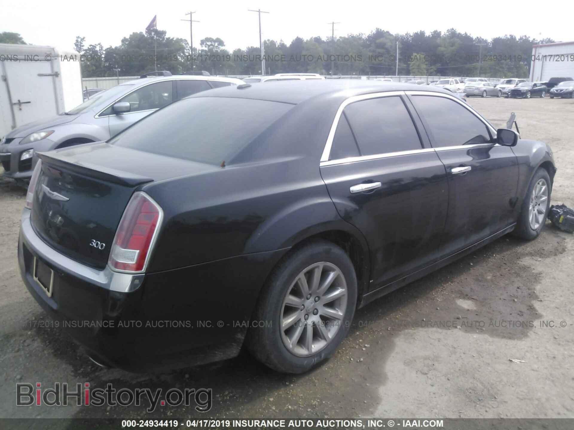 2012 CHRYSLER 300 - VIN: 2C3CCACG0CH199512 - Фото 4