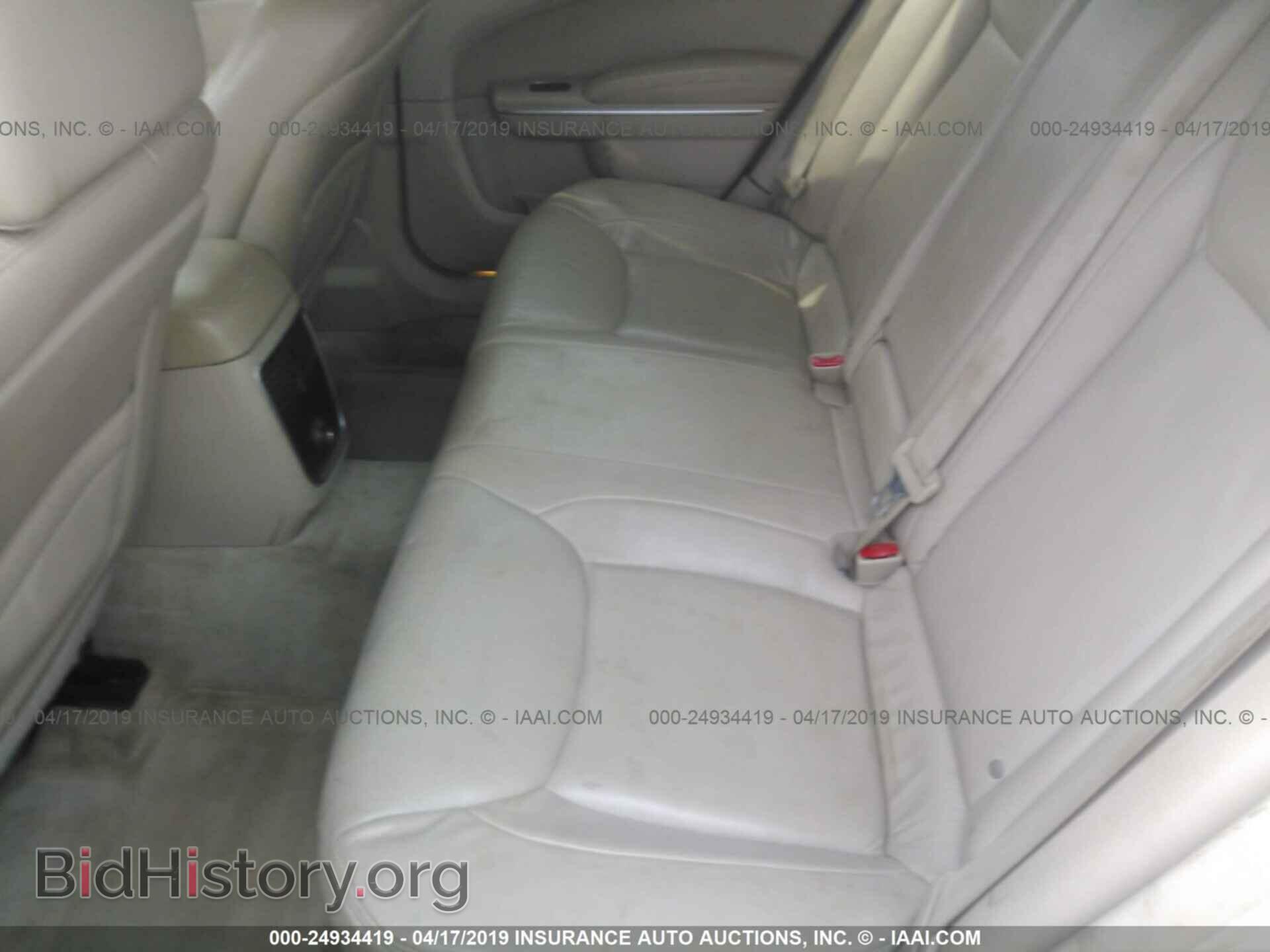 2012 CHRYSLER 300 - VIN: 2C3CCACG0CH199512 - Фото 8