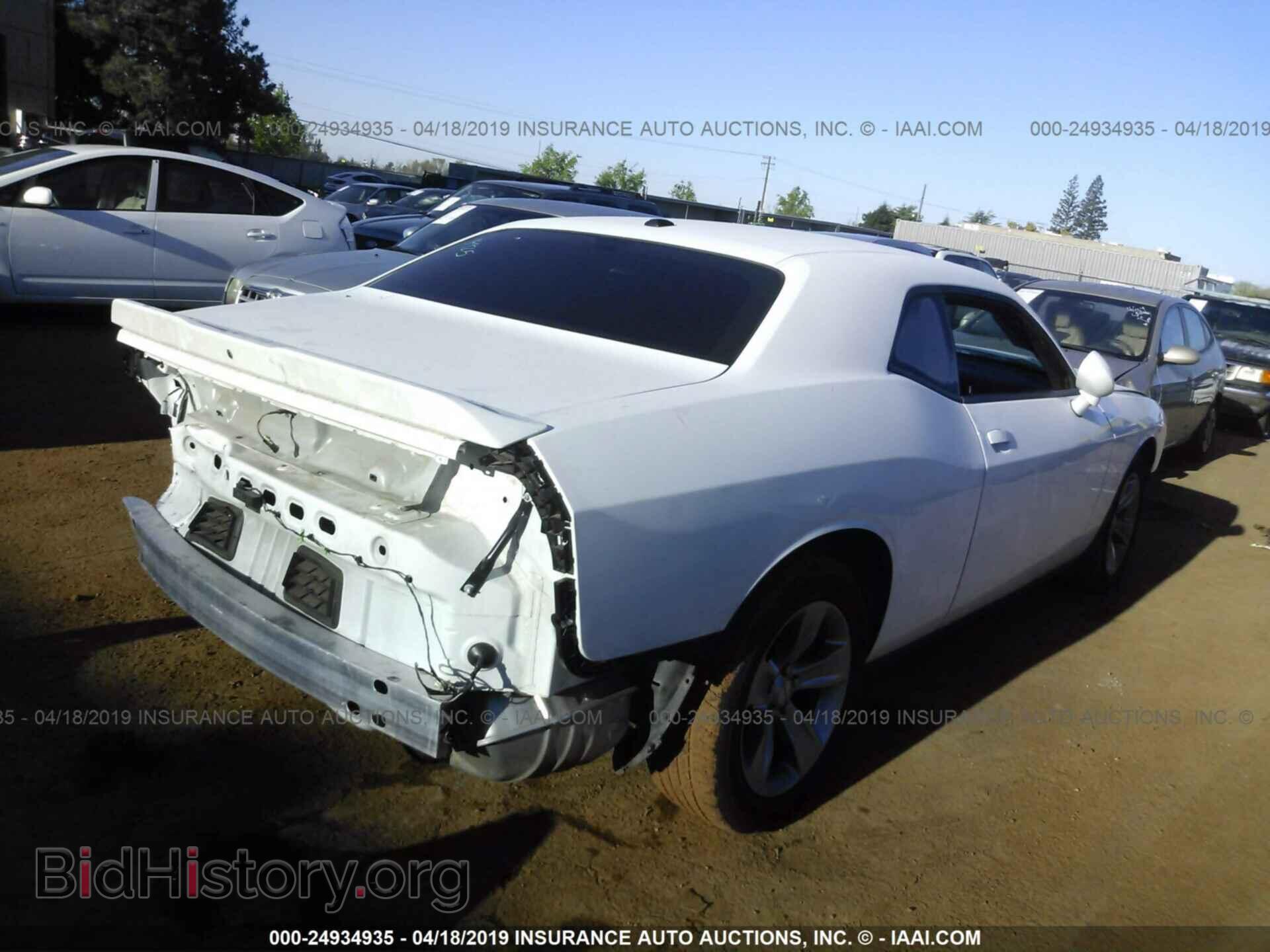 2018 DODGE CHALLENGER - VIN: 2C3CDZAG7JH121997 - Photo 4
