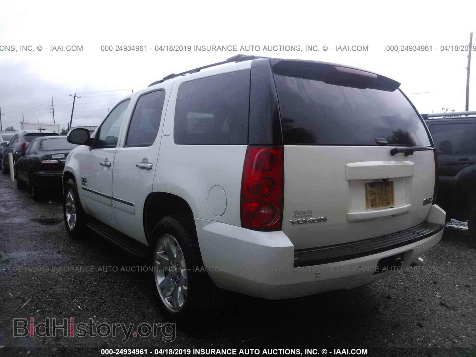 2013 GMC YUKON - VIN: 1GKS1CE0XDR362973 - Фото 3