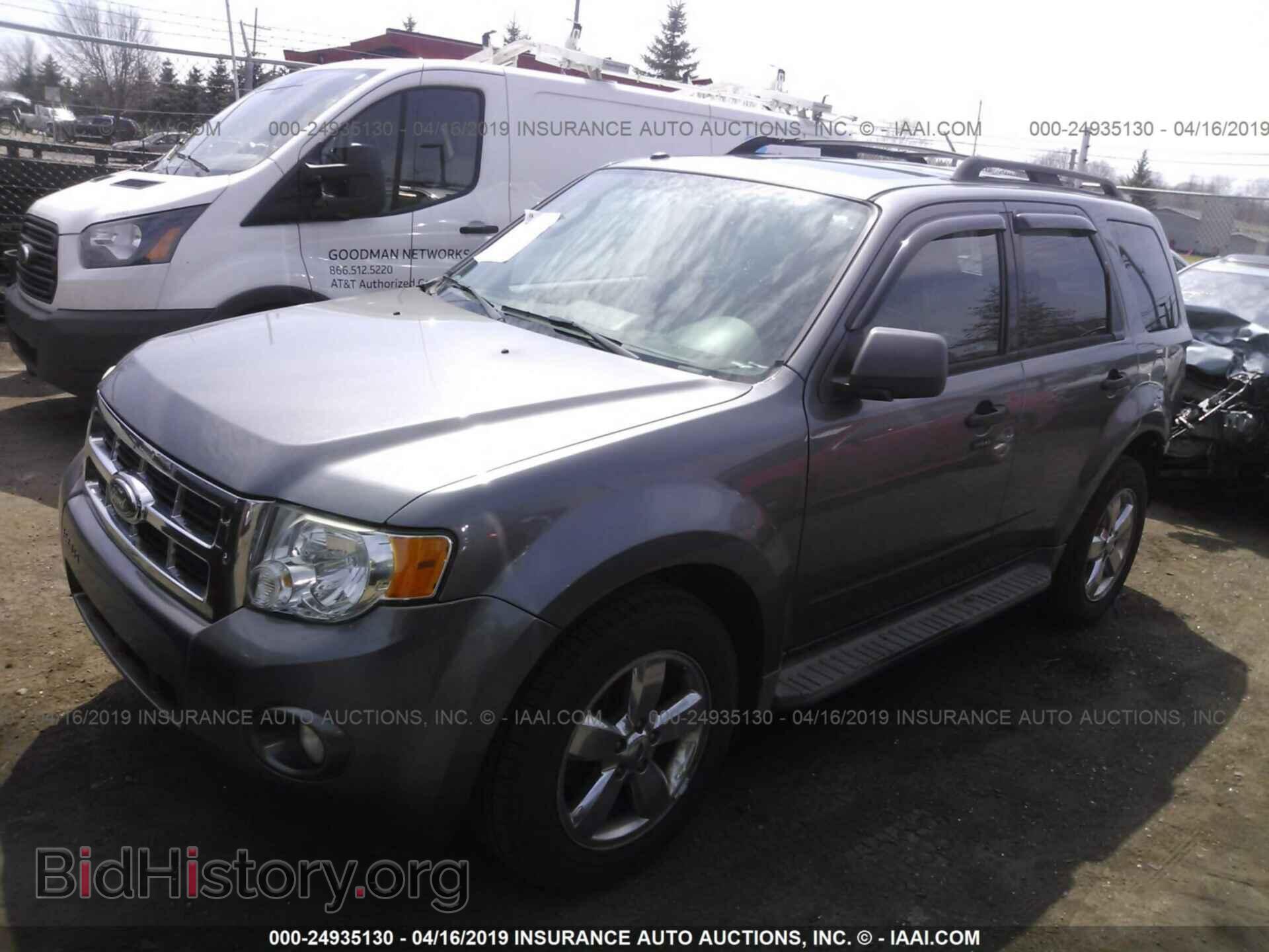 2009 FORD ESCAPE - VIN: 1FMCU93789KB71431 - Фото 2