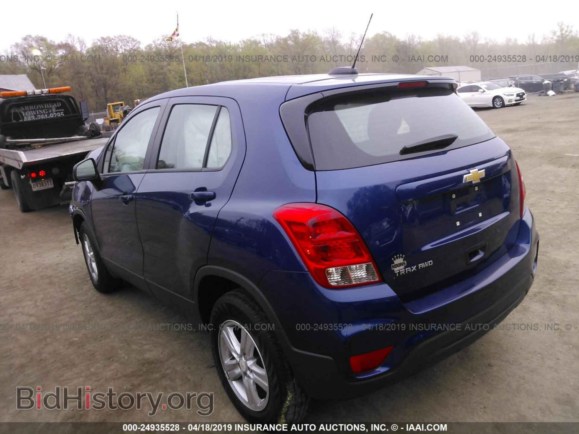 2017 CHEVROLET TRAX - VIN: 3GNCJNSB3HL181932 - Photo 3