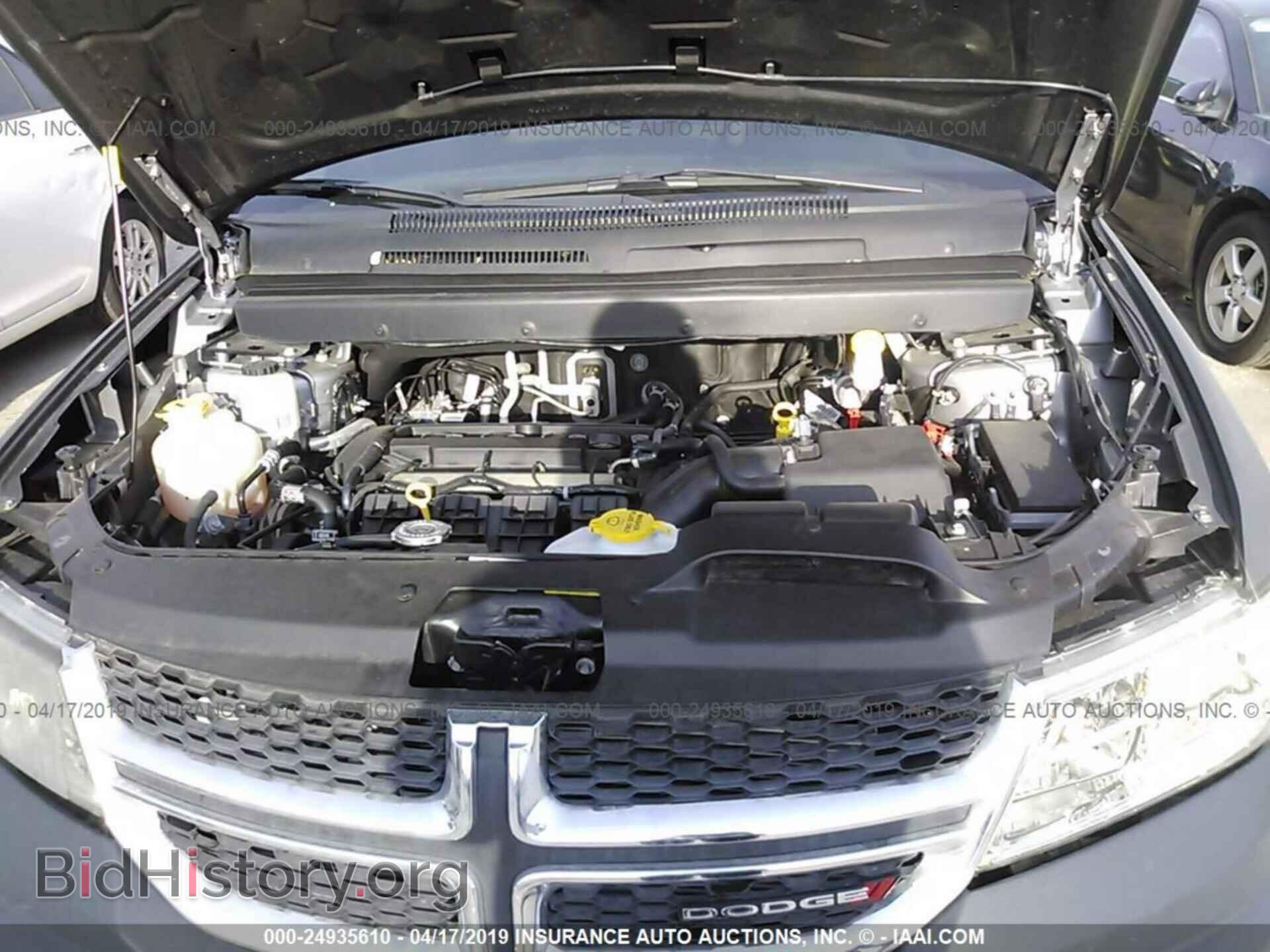 2018 DODGE JOURNEY - VIN: 3C4PDCAB3JT158809 - Фото 10