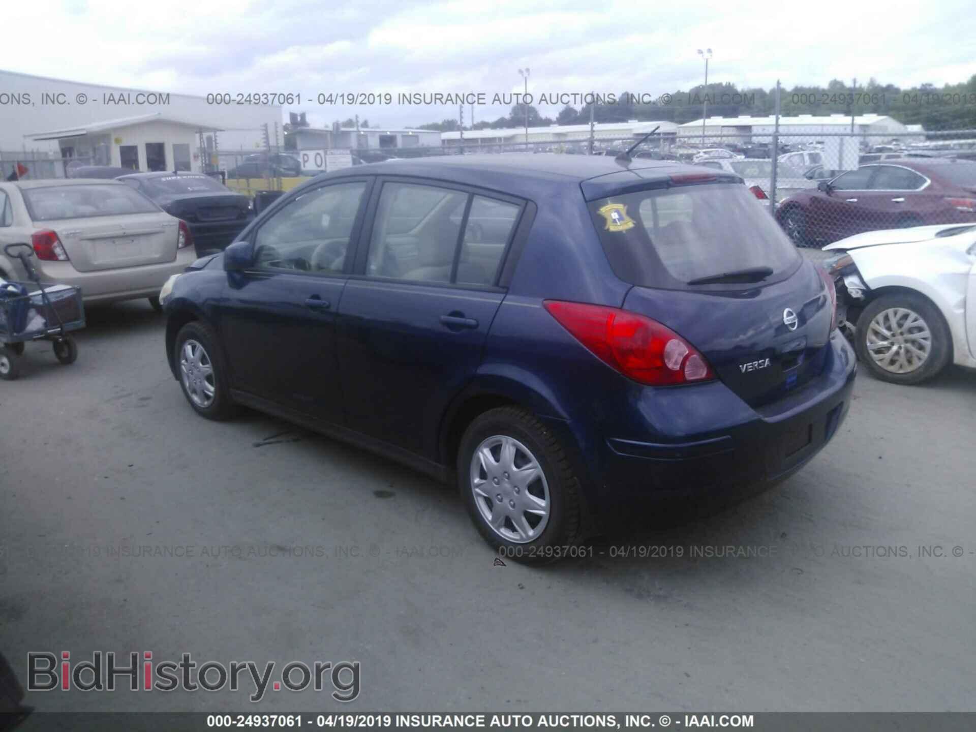 2007 NISSAN VERSA - VIN: 3N1BC13E87L392075 - Фото 3