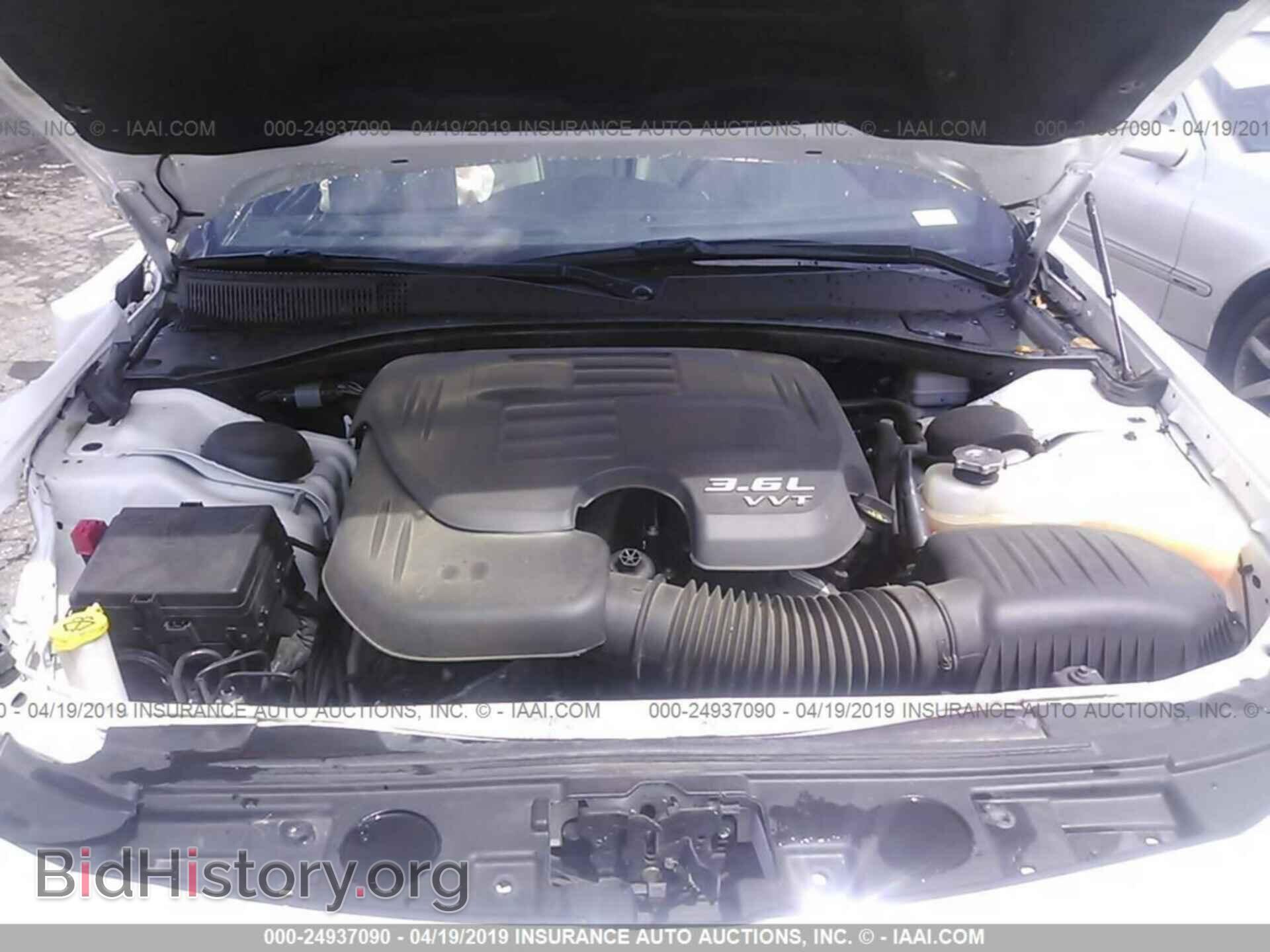2014 CHRYSLER 300 - VIN: 2C3CCAAG3EH354785 - Photo 10