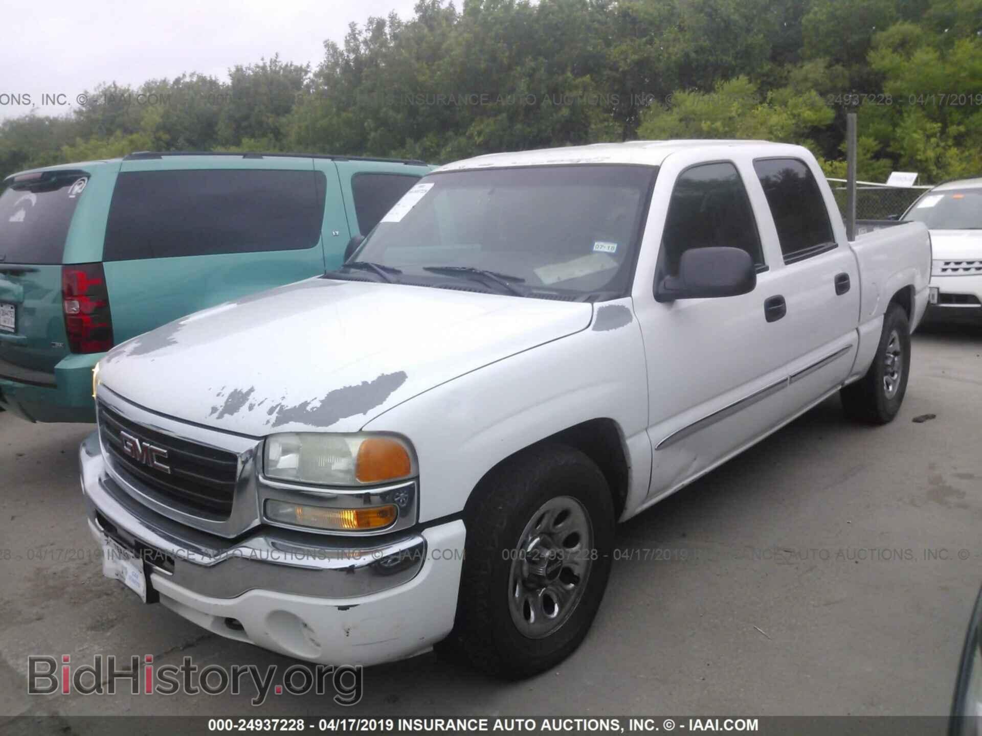 2006 GMC NEW SIERRA - VIN: 2GTEC13V461220507 - Фото 2