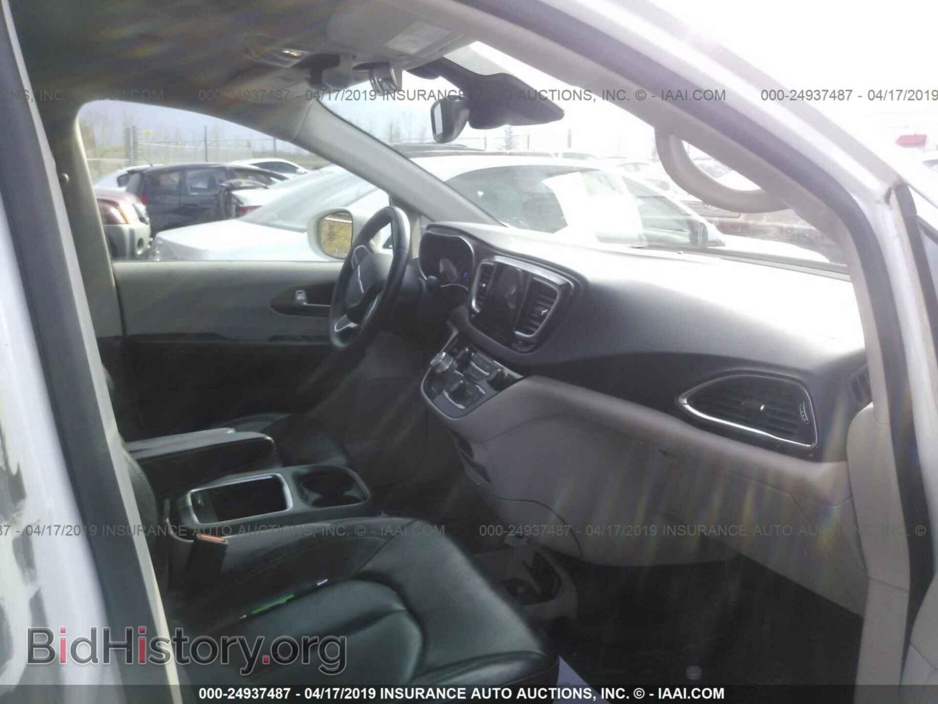 2017 CHRYSLER PACIFICA - VIN: 2C4RC1EG1HR577339 - Photo 5