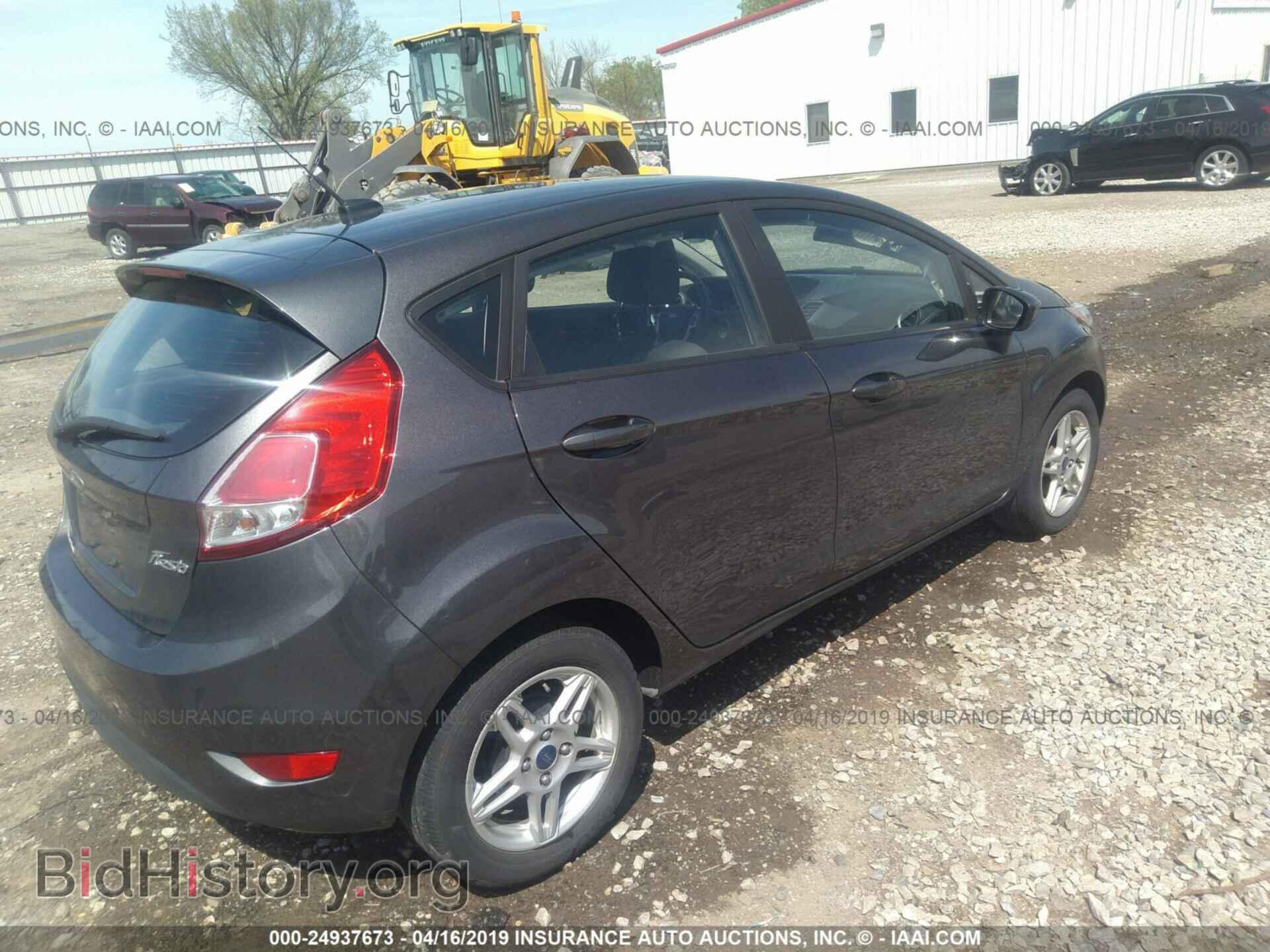 2017 FORD FIESTA - VIN: 3FADP4EJ4HM149774 - Фото 4