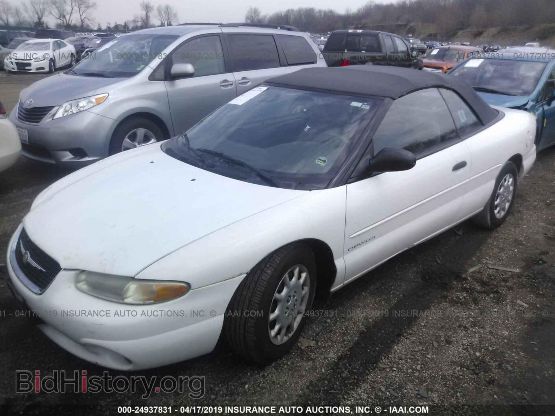 2000 CHRYSLER SEBRING - VIN: 3C3EL45H1YT278850 - Фото 2