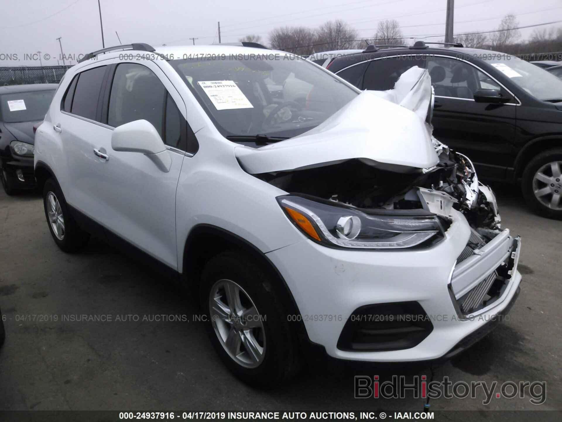 Photo KL7CJPSB3JB652924 - CHEVROLET TRAX 2018