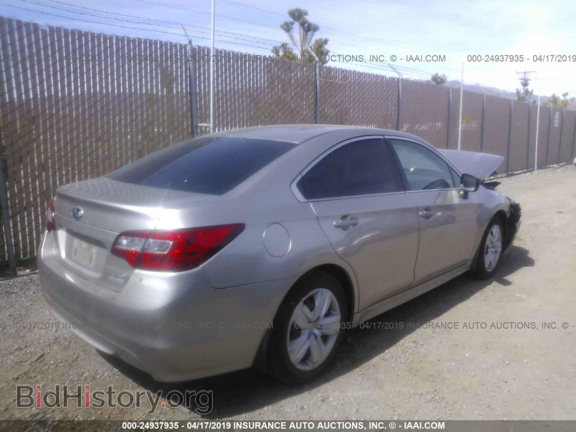 2015 SUBARU LEGACY - VIN: 4S3BNAA64F3028362 - Photo 4