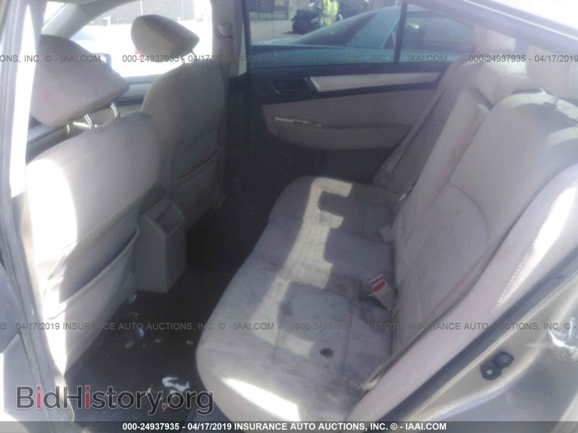 2015 SUBARU LEGACY - VIN: 4S3BNAA64F3028362 - Photo 8