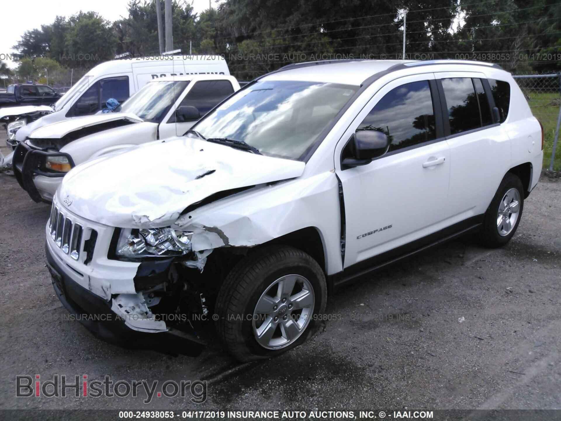 2013 JEEP COMPASS - VIN: 1C4NJCEA1DD225659 - Фото 2
