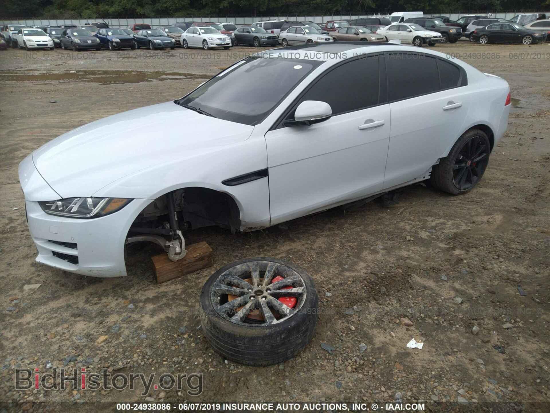 2017 JAGUAR XE - VIN: SAJAE4BV2HA966489 - Фото 2