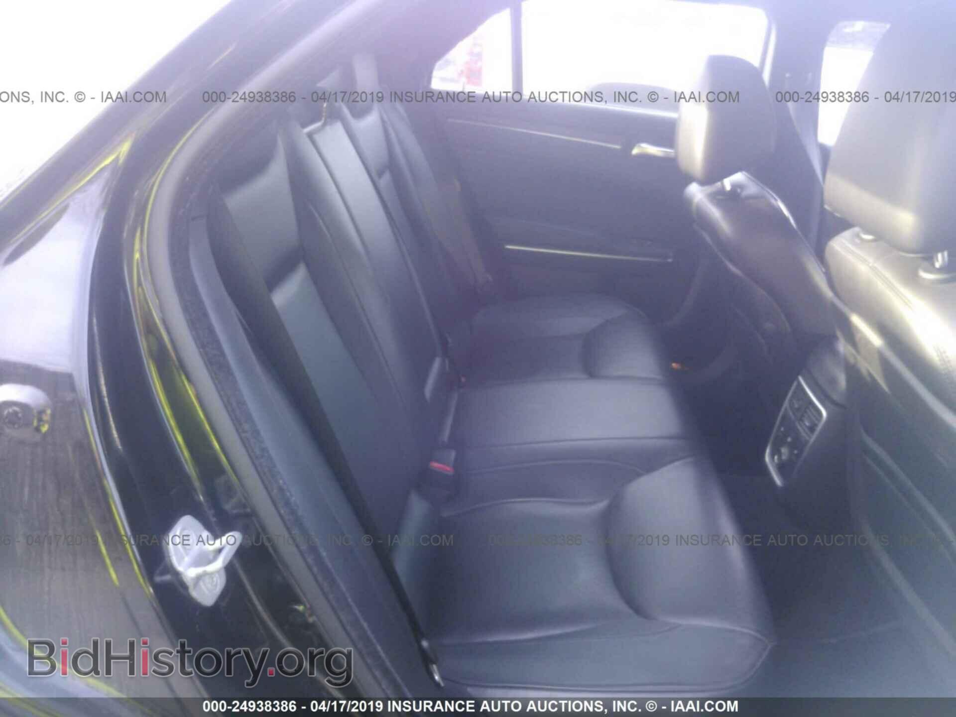 2013 CHRYSLER 300C - VIN: 2C3CCAKT6DH618950 - Фото 8