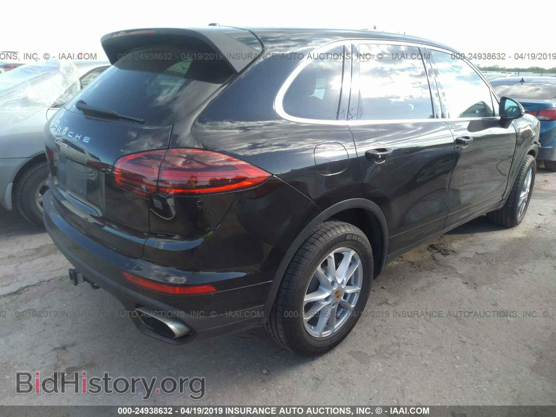 2016 PORSCHE CAYENNE - VIN: WP1AA2A22GKA08952 - Фото 4